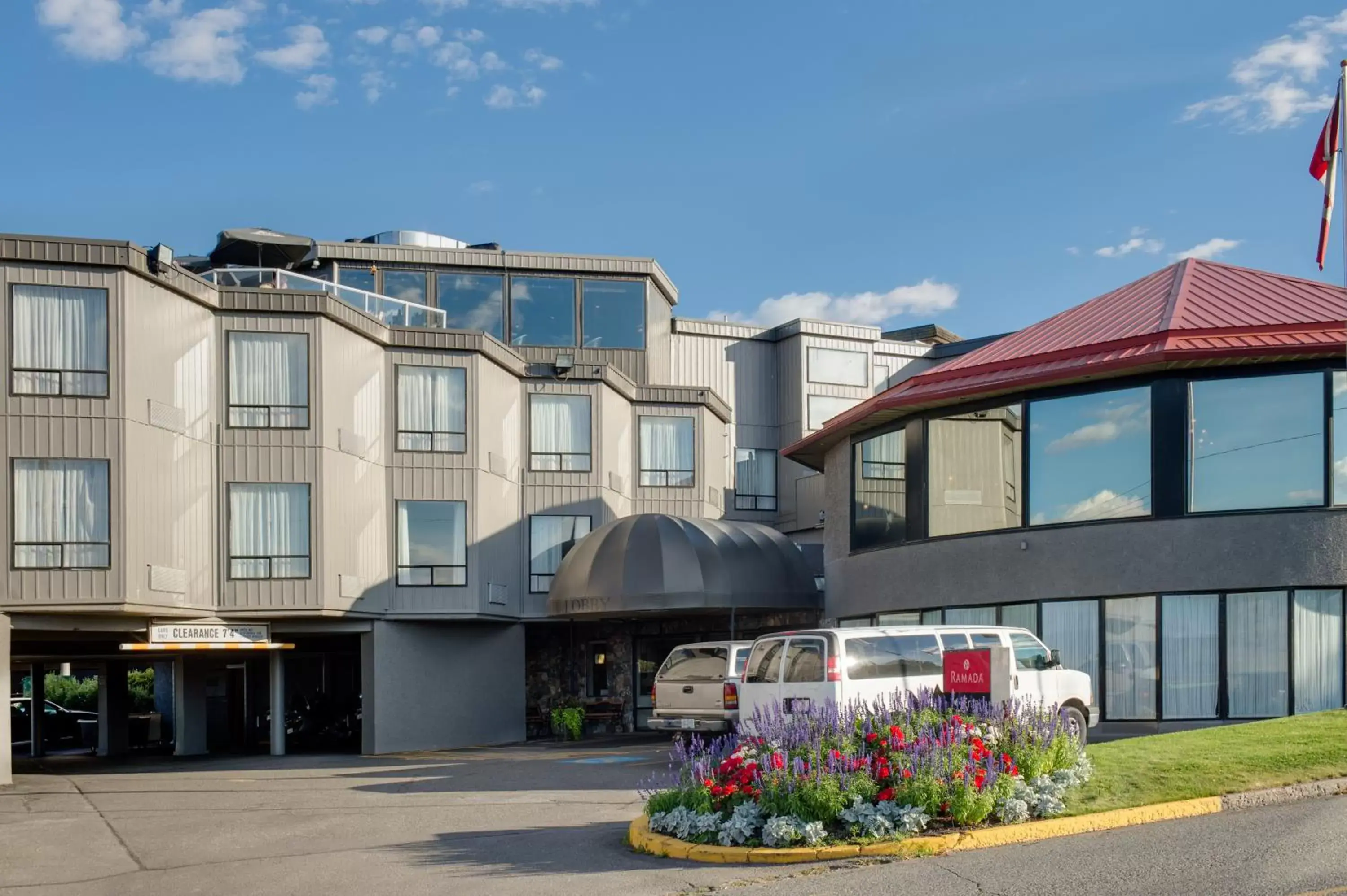 Facade/entrance, Property Building in Ramada by Wyndham Kamloops