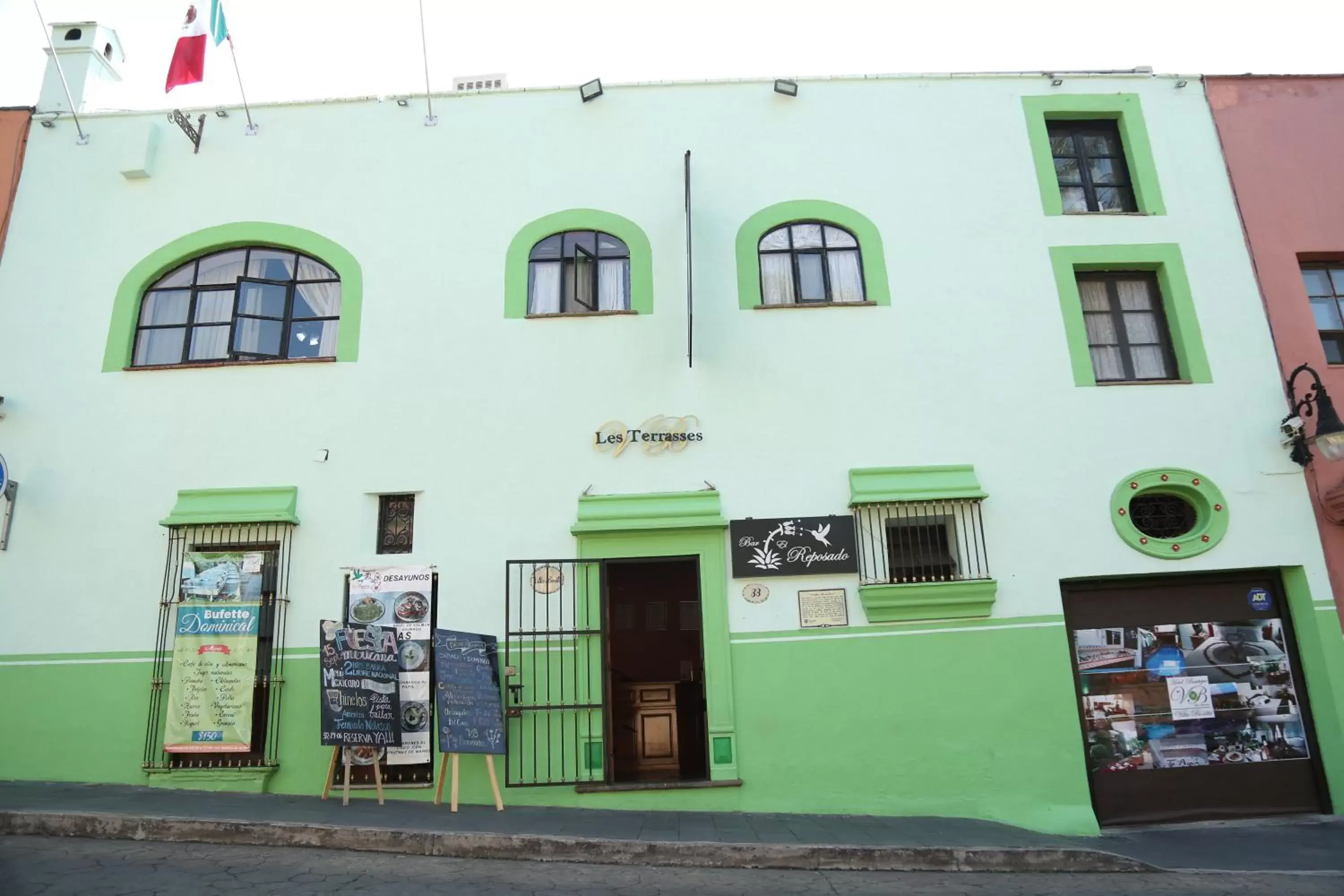 Facade/entrance, Property Building in Villa Bonita Les Terrasses