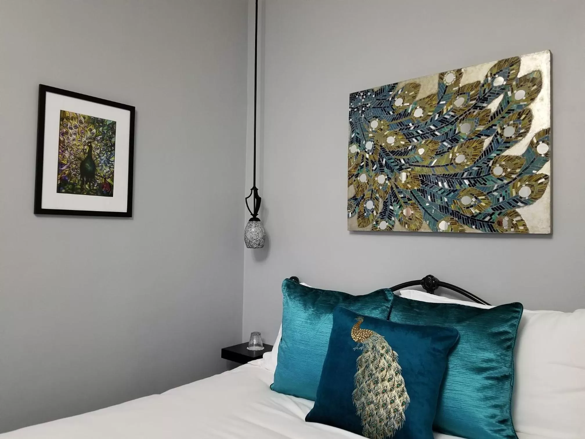 Bed in Blackberry Inn