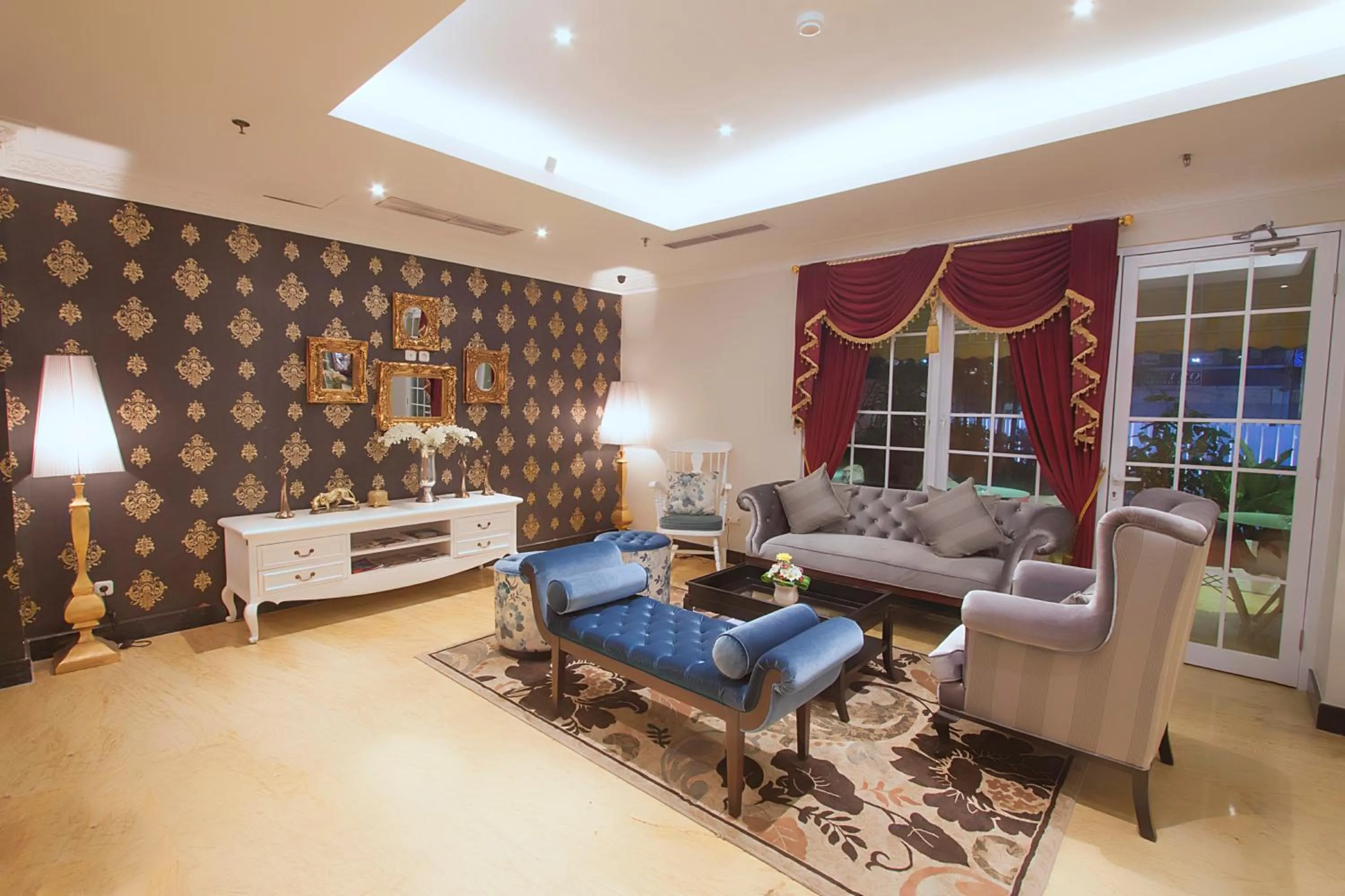 Living room in F Hotel Jakarta