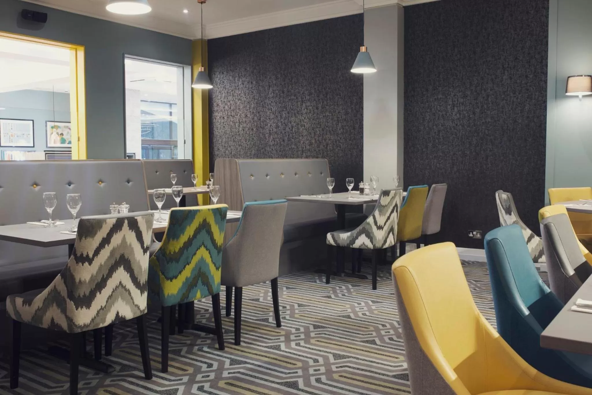 Restaurant/places to eat in Holiday Inn Newcastle Gosforth Park by IHG