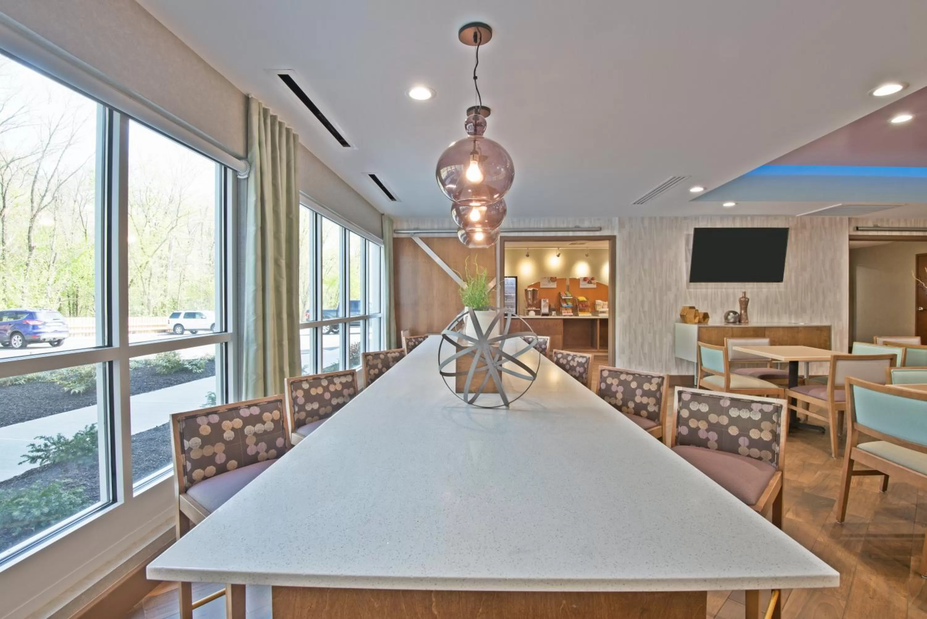 Breakfast in Holiday Inn Express & Suites New Cumberland by IHG