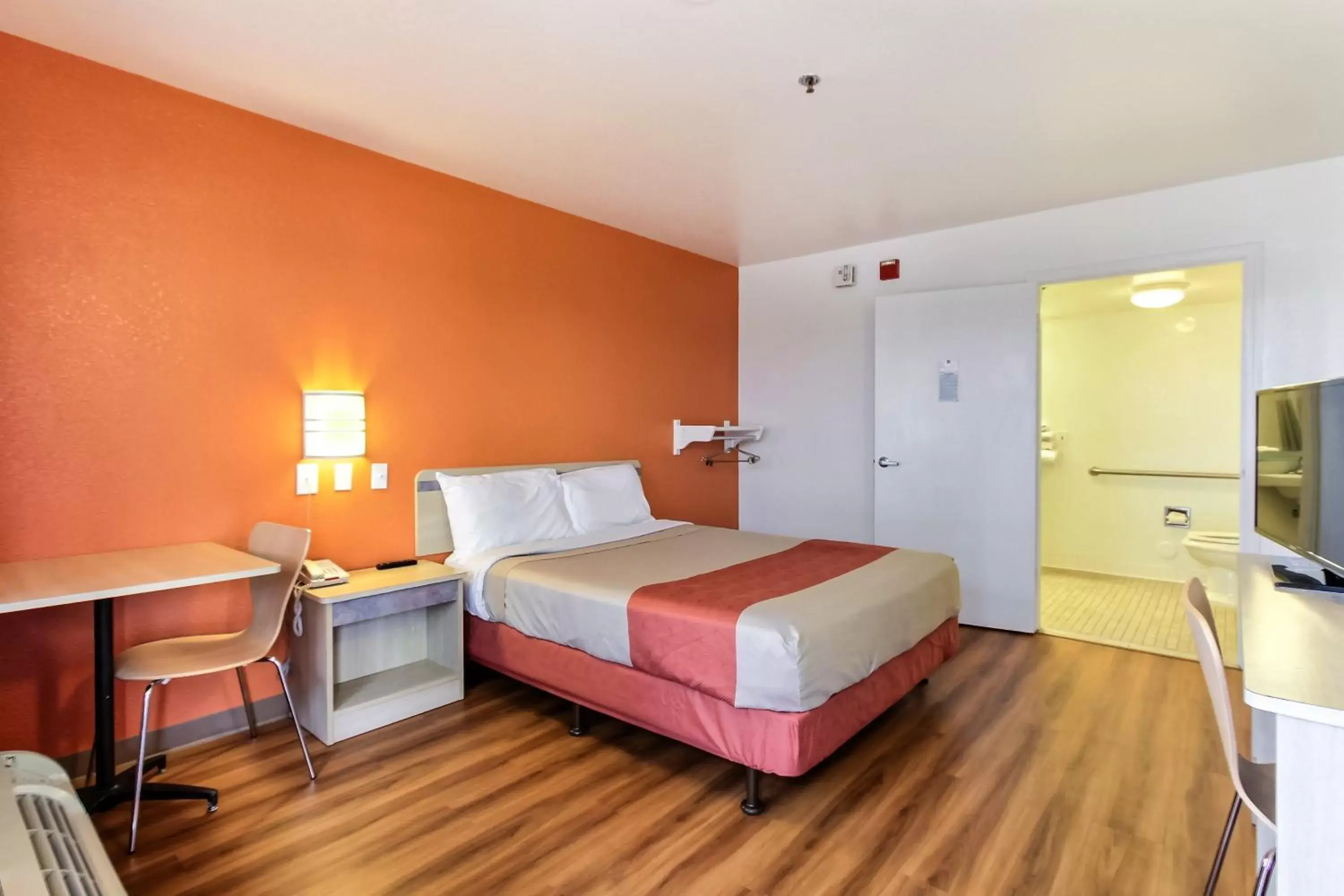 Photo of the whole room, Bed in Motel 6-Salinas, CA - North Monterey Area Photo of the whole room, Bed in Motel 6-Salinas, CA - North Monterey Area