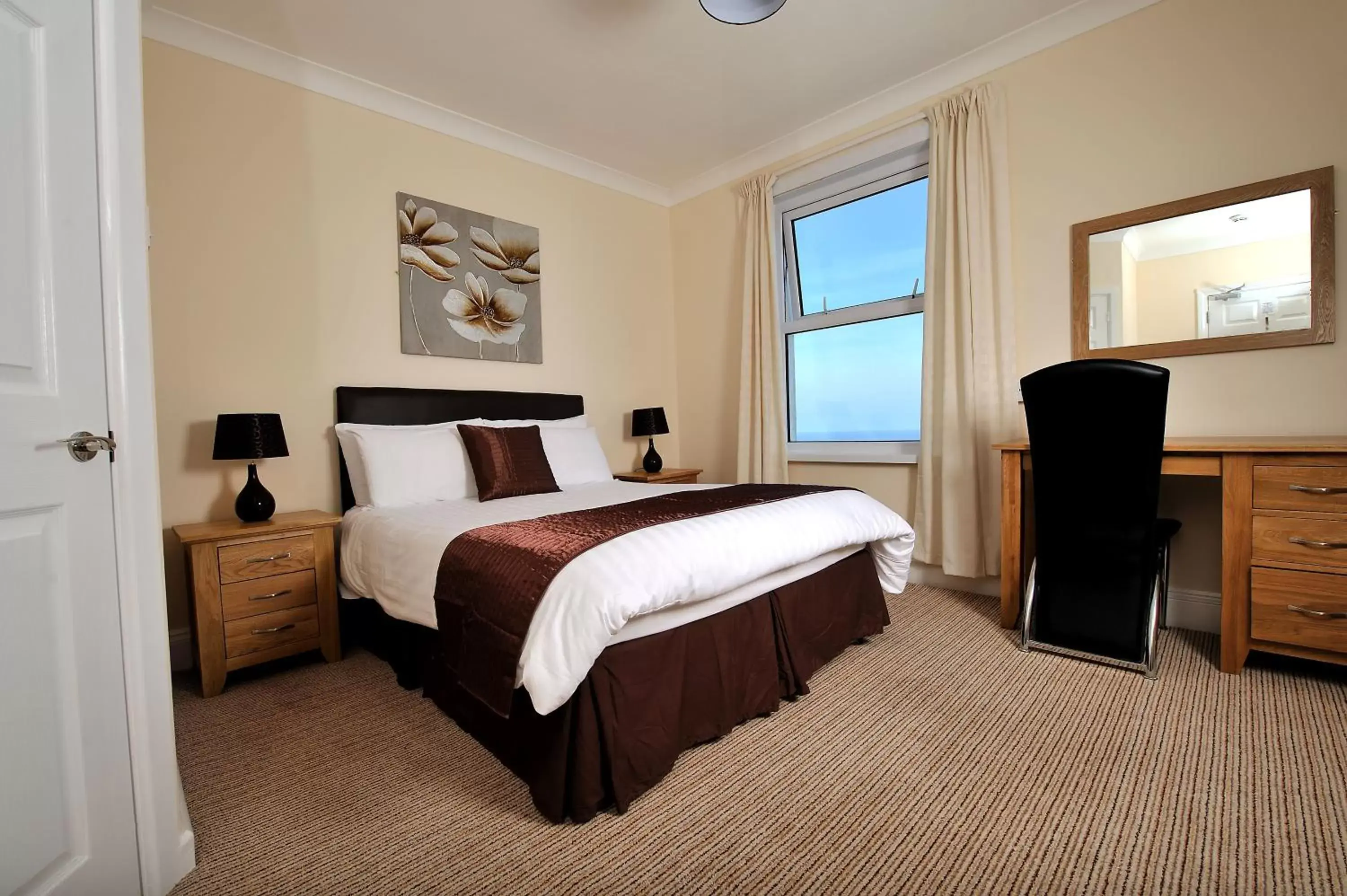 Double Room in Pentire Hotel