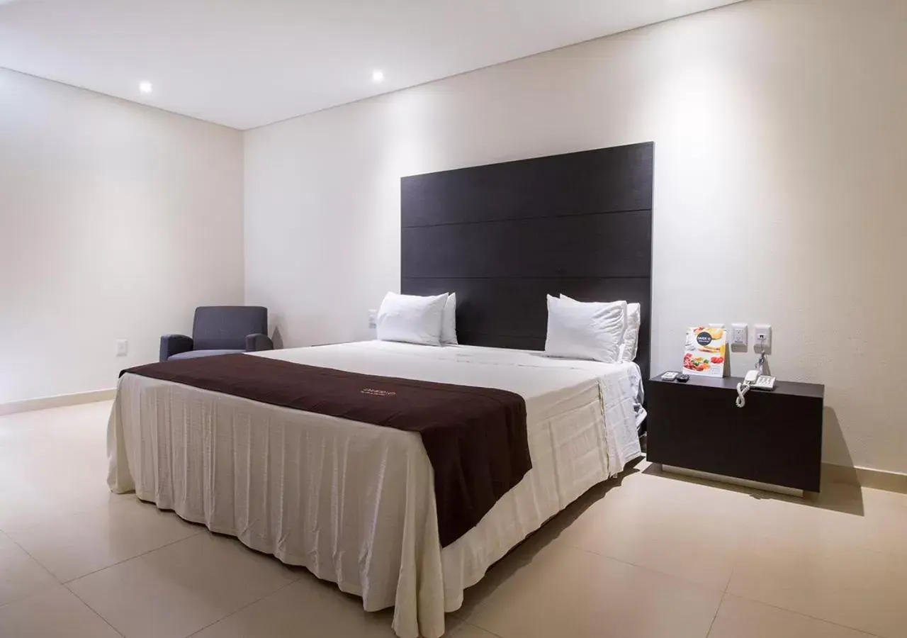 Bed in Diverxo Hotel & Villas