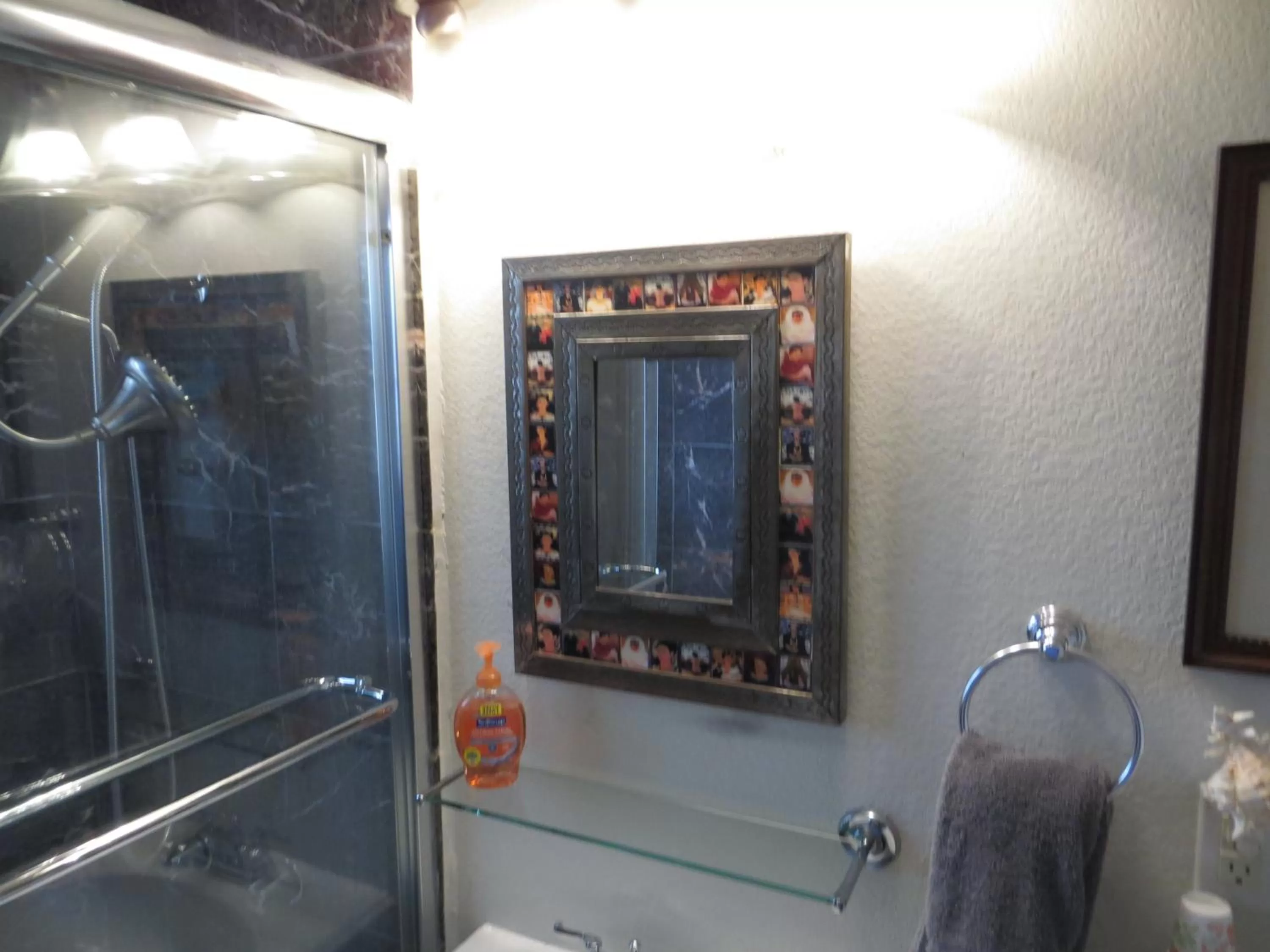 Bathroom in Always Inn San Clemente Bed & Breakfast by Elevate Rooms