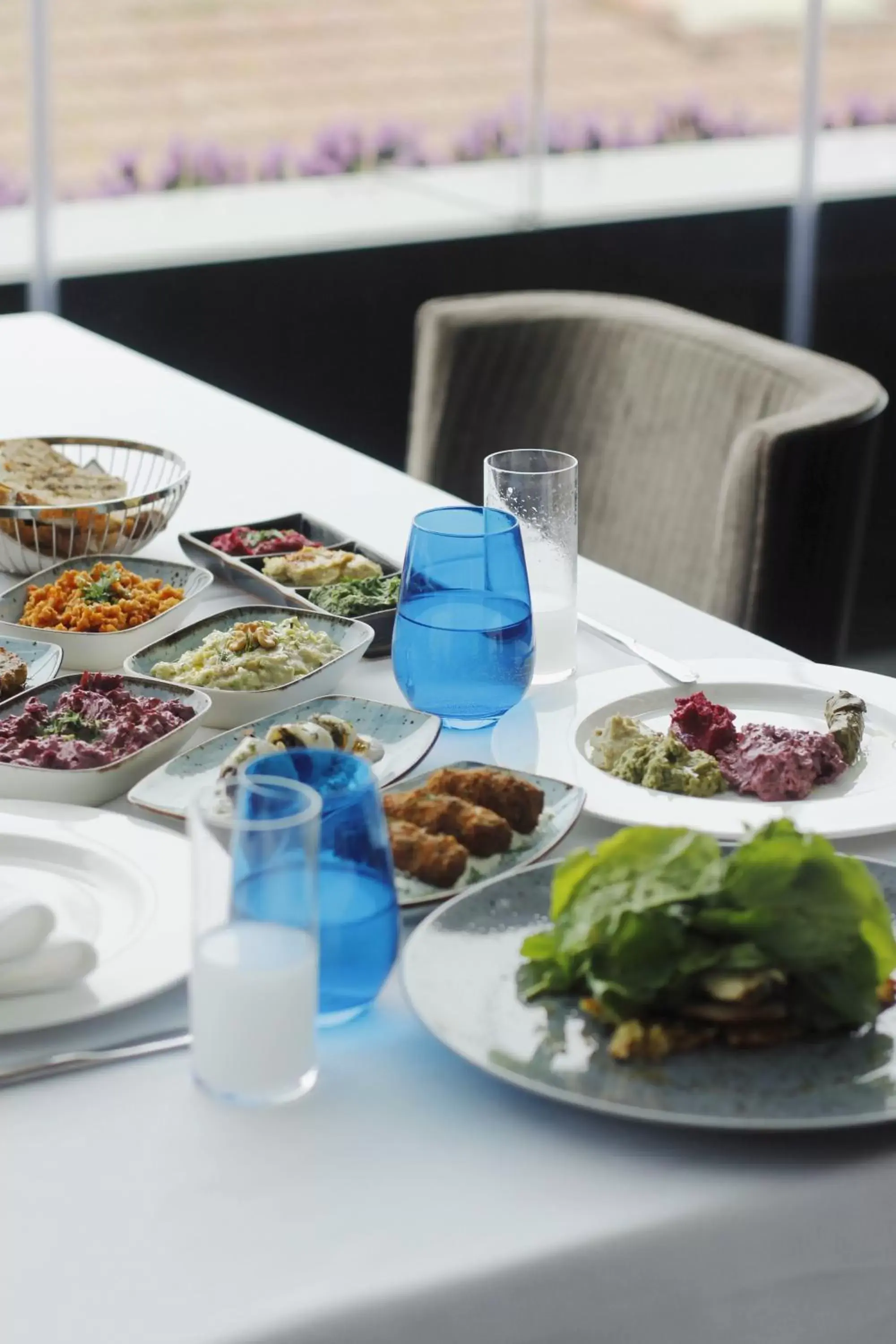 Food and drinks in 10 Karakoy Istanbul
