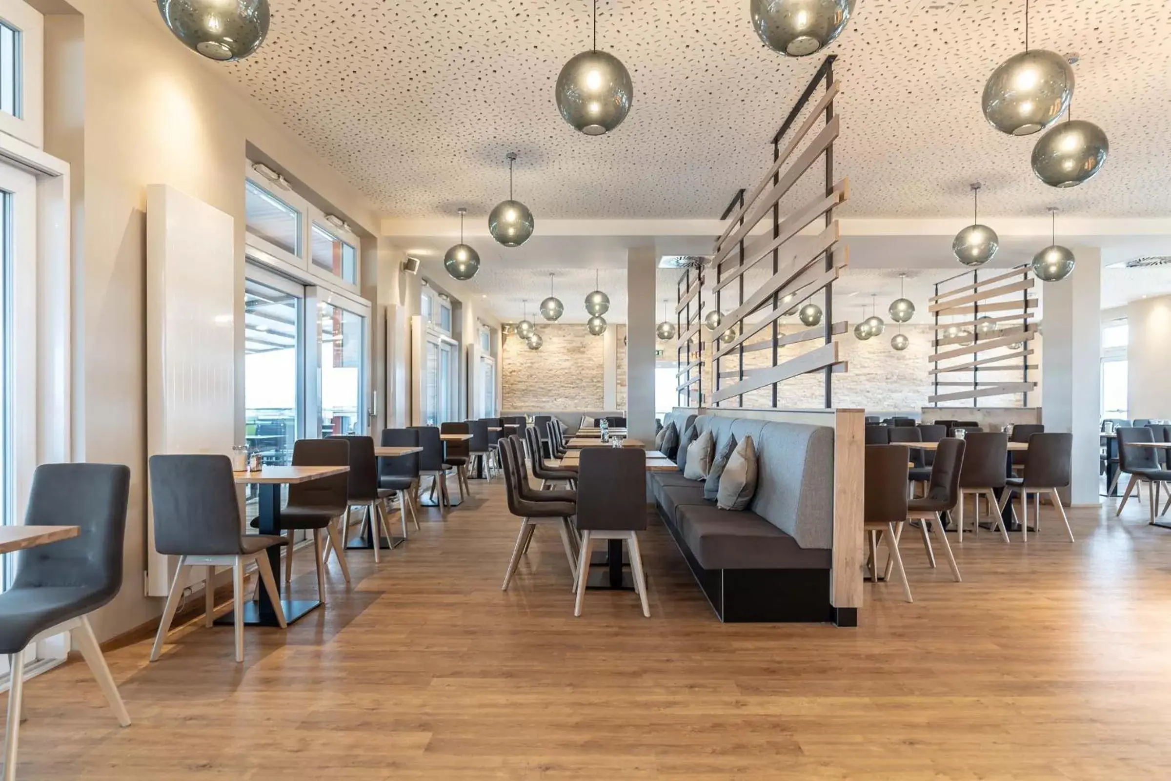 Restaurant/Places to Eat in Augsburg Hotel Sonnenhof