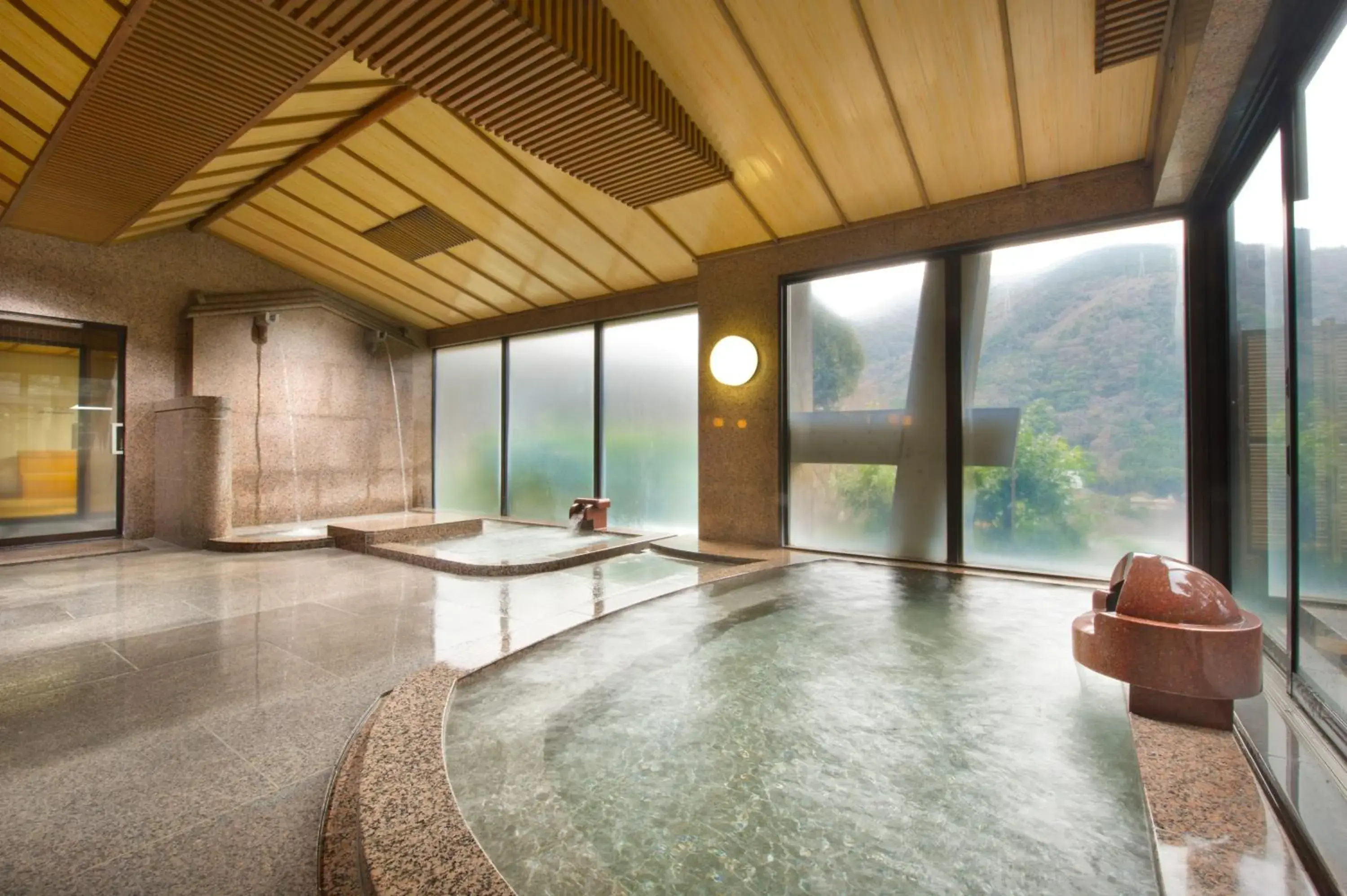 Public Bath, Swimming Pool in Ryokan Aura Tachibana