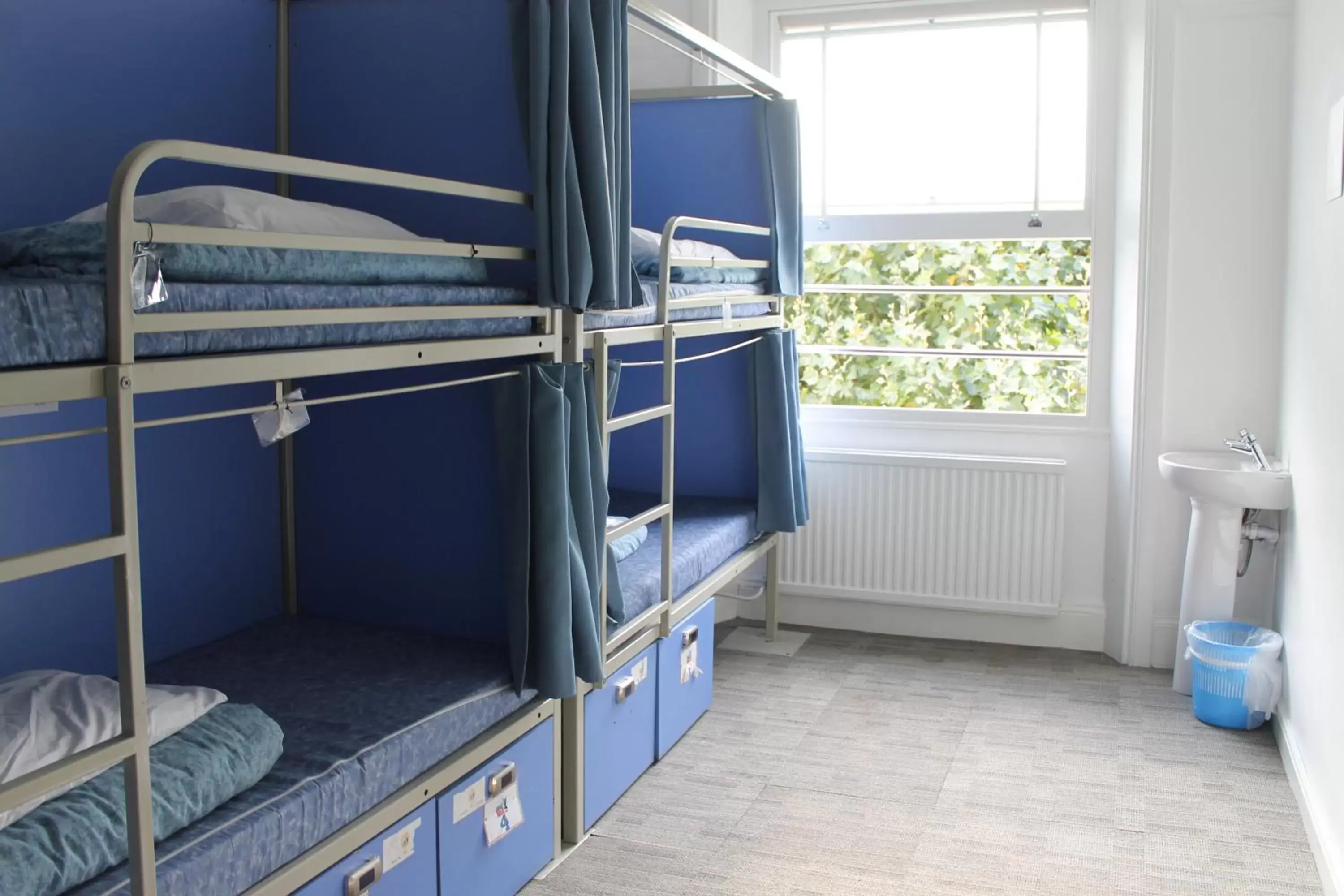 Photo of the whole room, Bunk Bed in Smart Hyde Park Inn Hostel