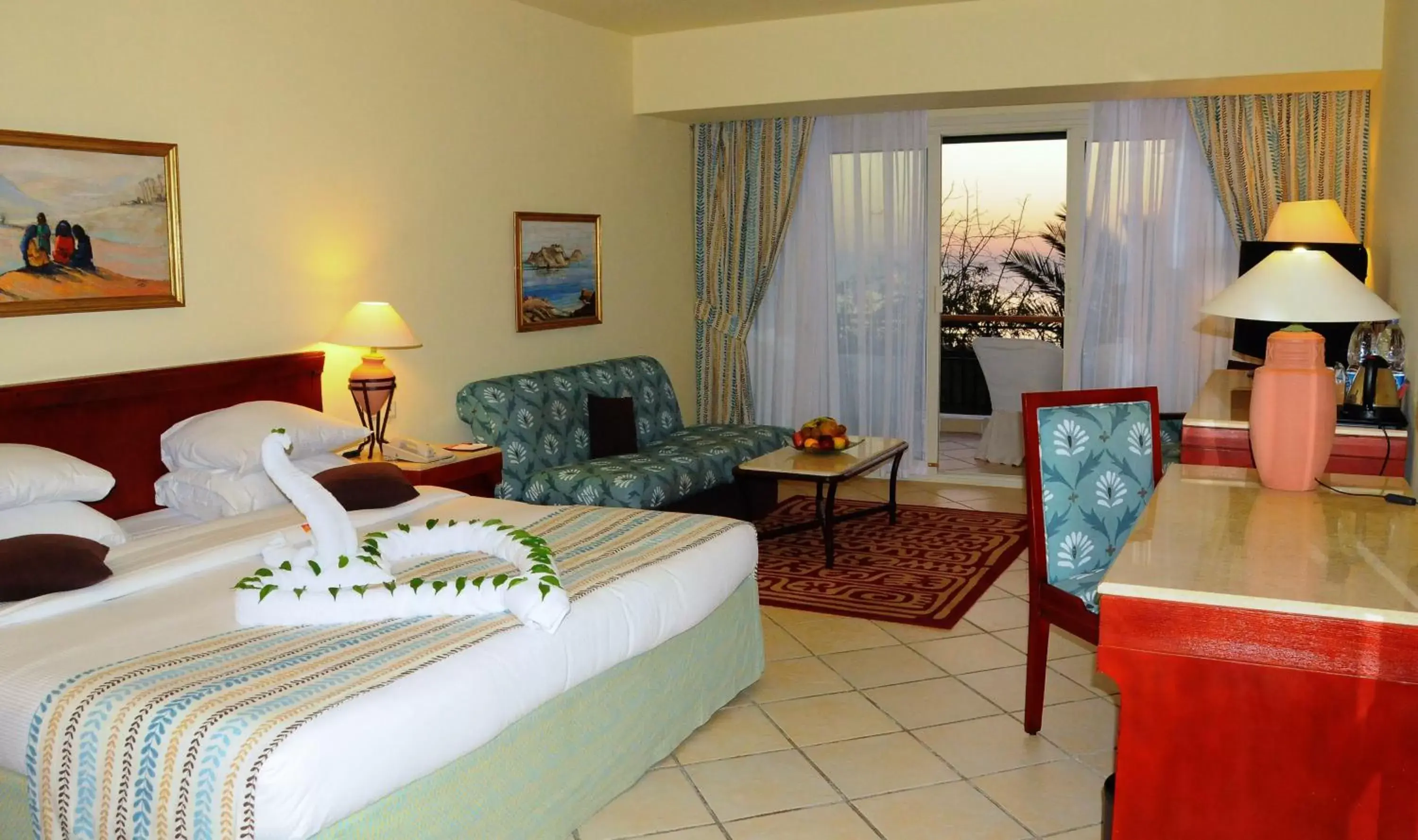 Photo of the whole room, Bed in Safir Sharm Waterfalls Resort