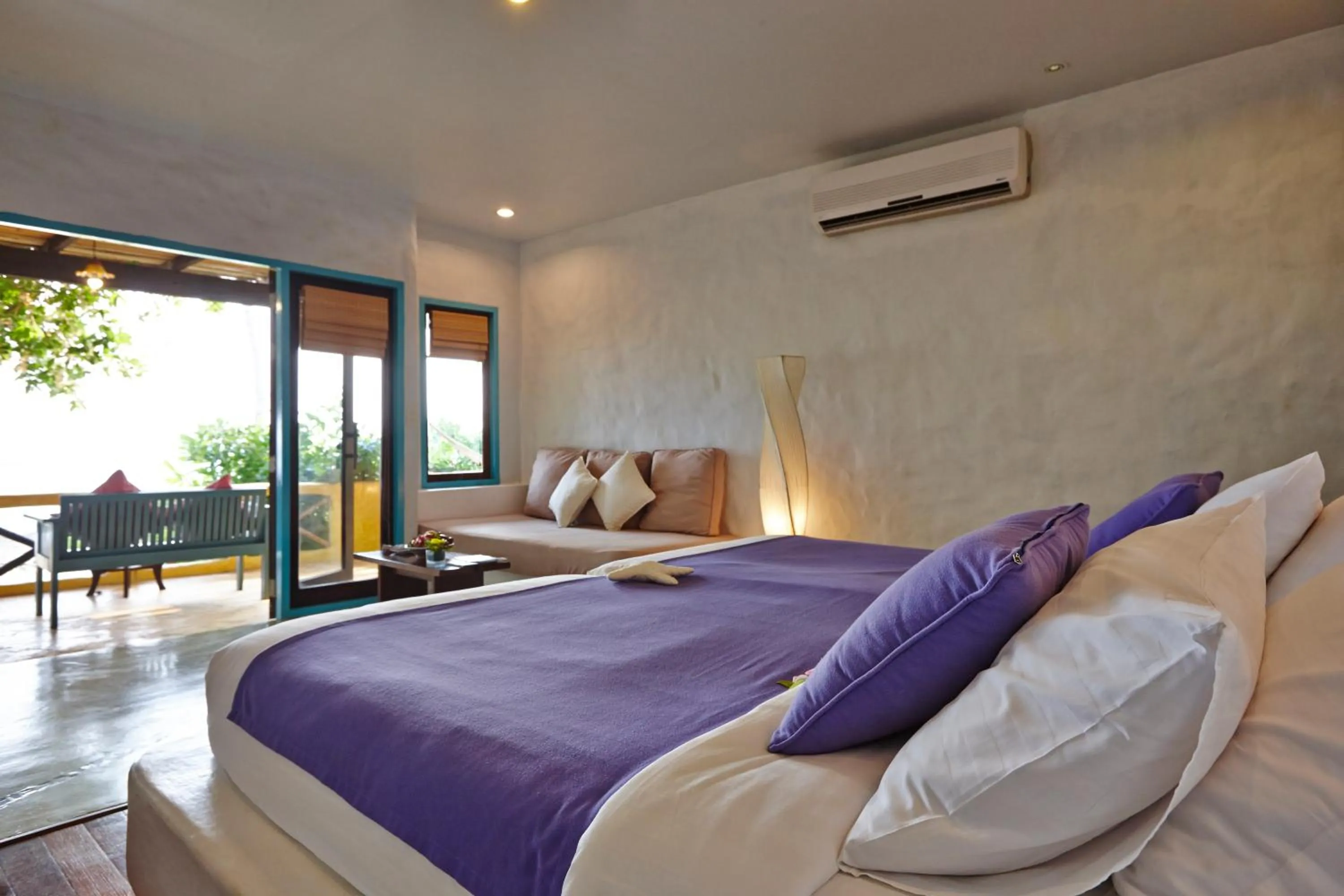 Bed in Vacation Village Phra Nang Lanta - SHA Extra Plus
