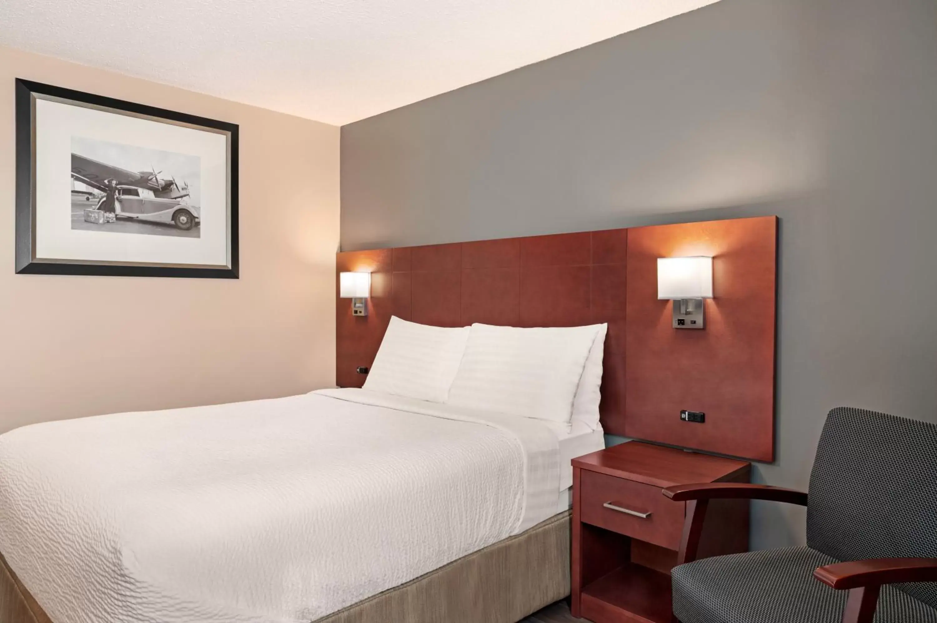 Bed in Days Inn by Wyndham Fredericton