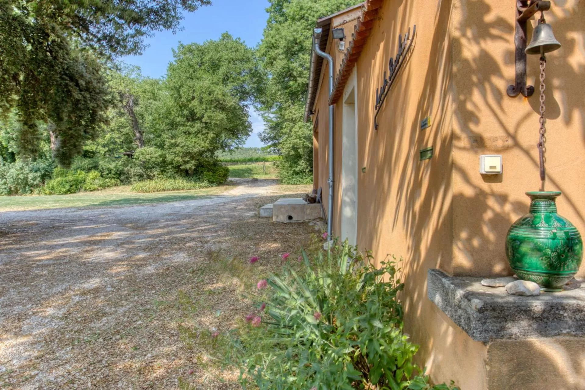Garden in Mas de Bacalan