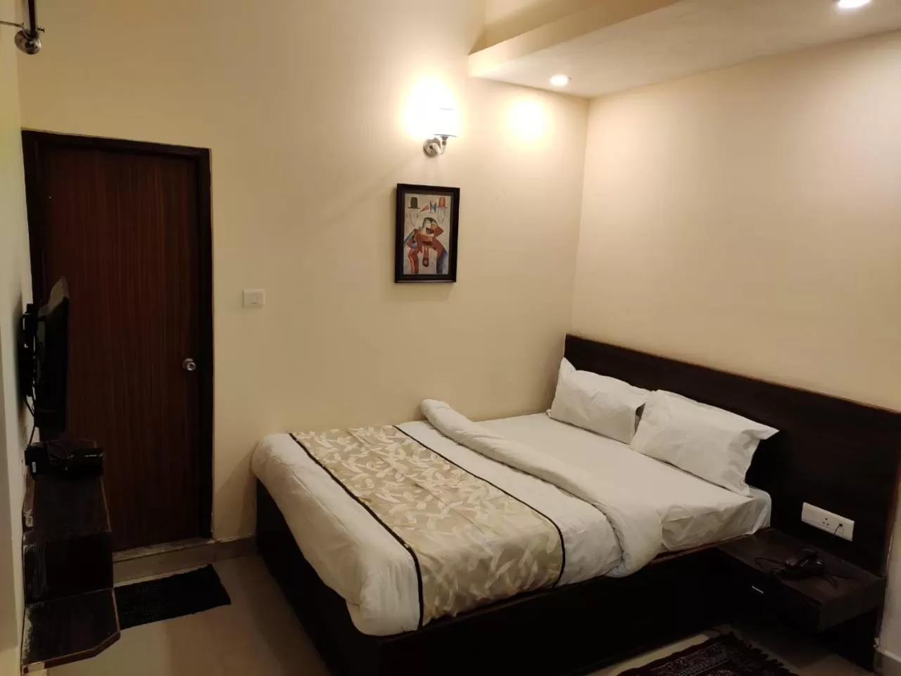 Photo of the whole room in Hotel The Narayani Continental