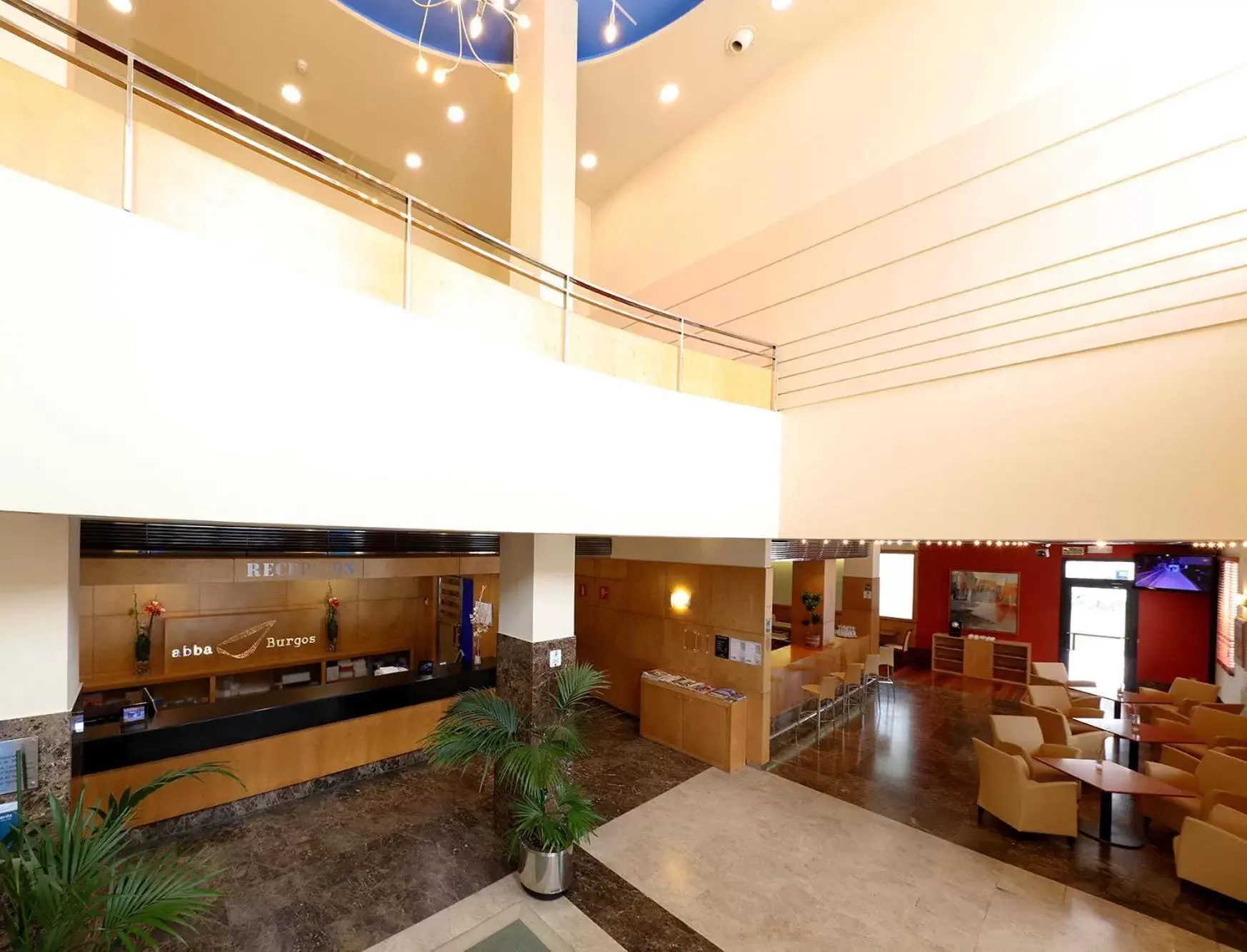 Communal lounge/ TV room, Lobby/Reception in Abba Burgos