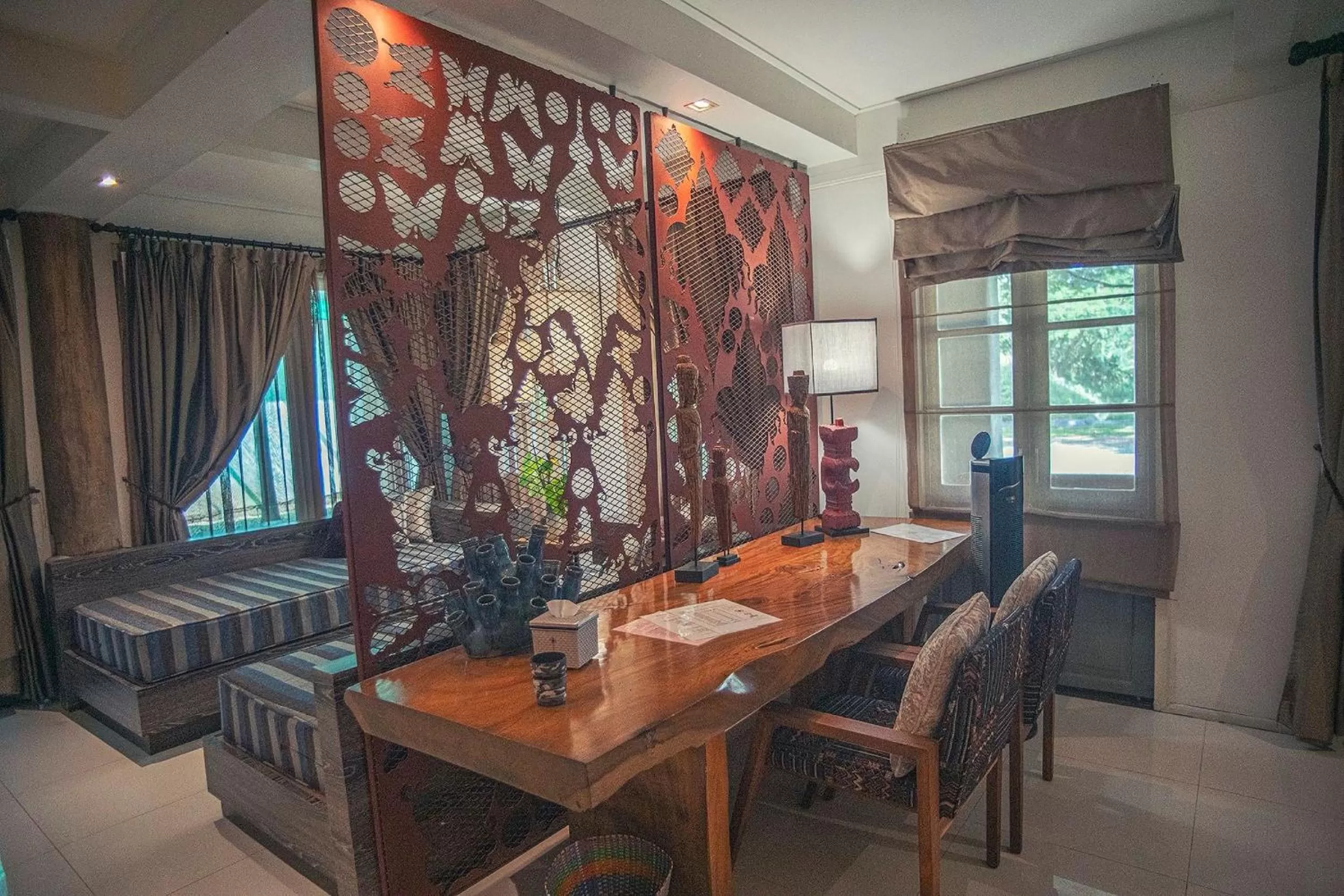 Dining area in Baan Suan Residence เฮือนพักบ้านสวน