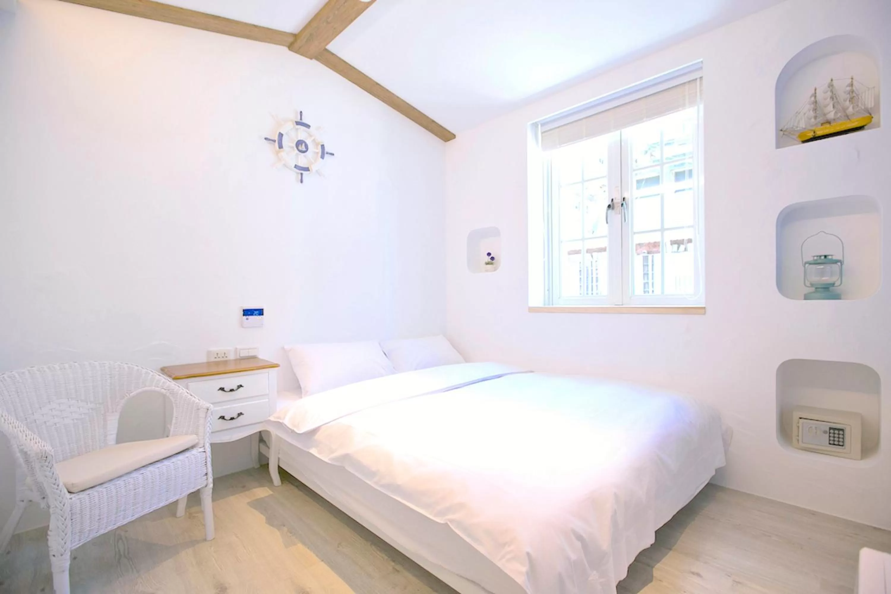 Decorative detail, Bed in York Hotel