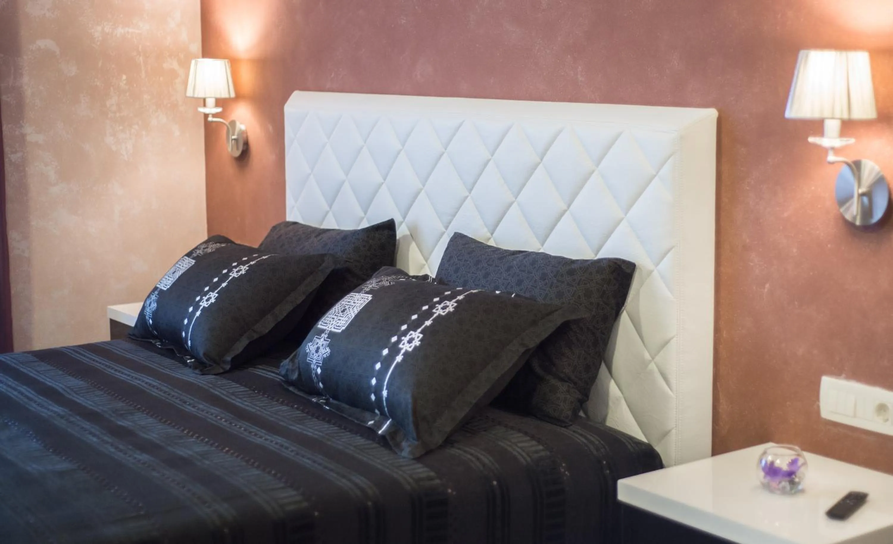 TV and multimedia, Bed in Hotel Mostar