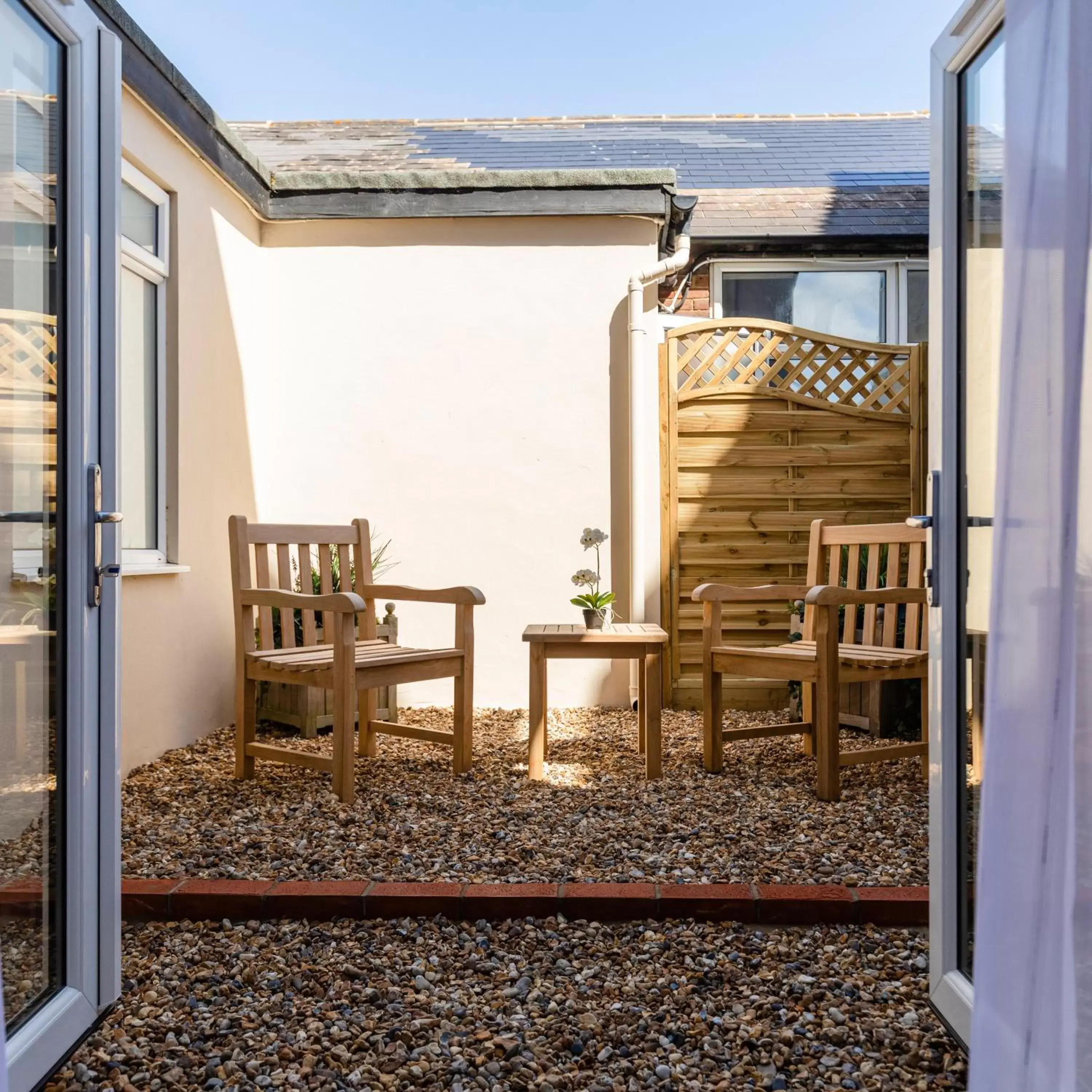 Patio in The Beachcroft Hotel, BW Signature Collection