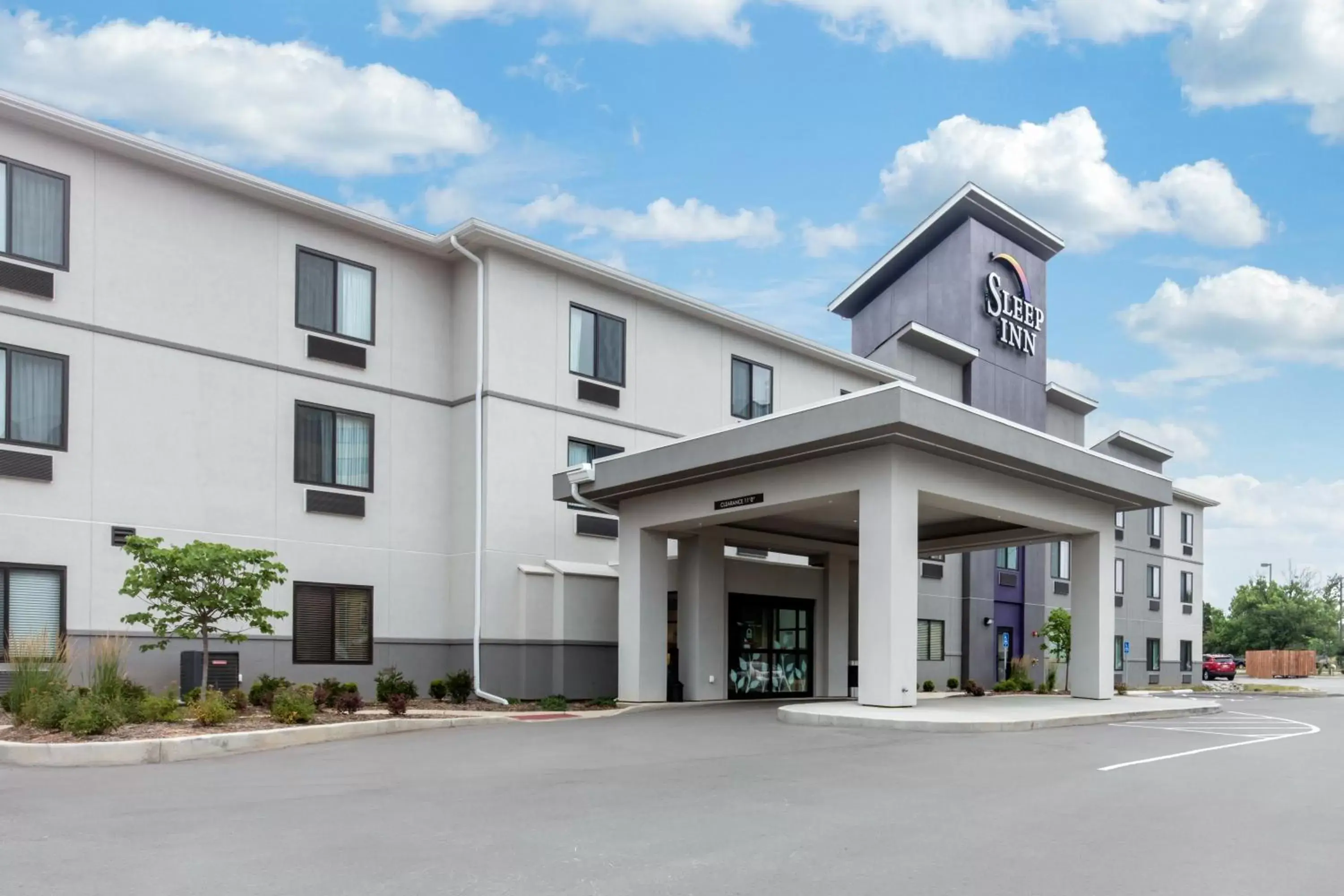 Property Building in Comfort Inn St Louis - Airport