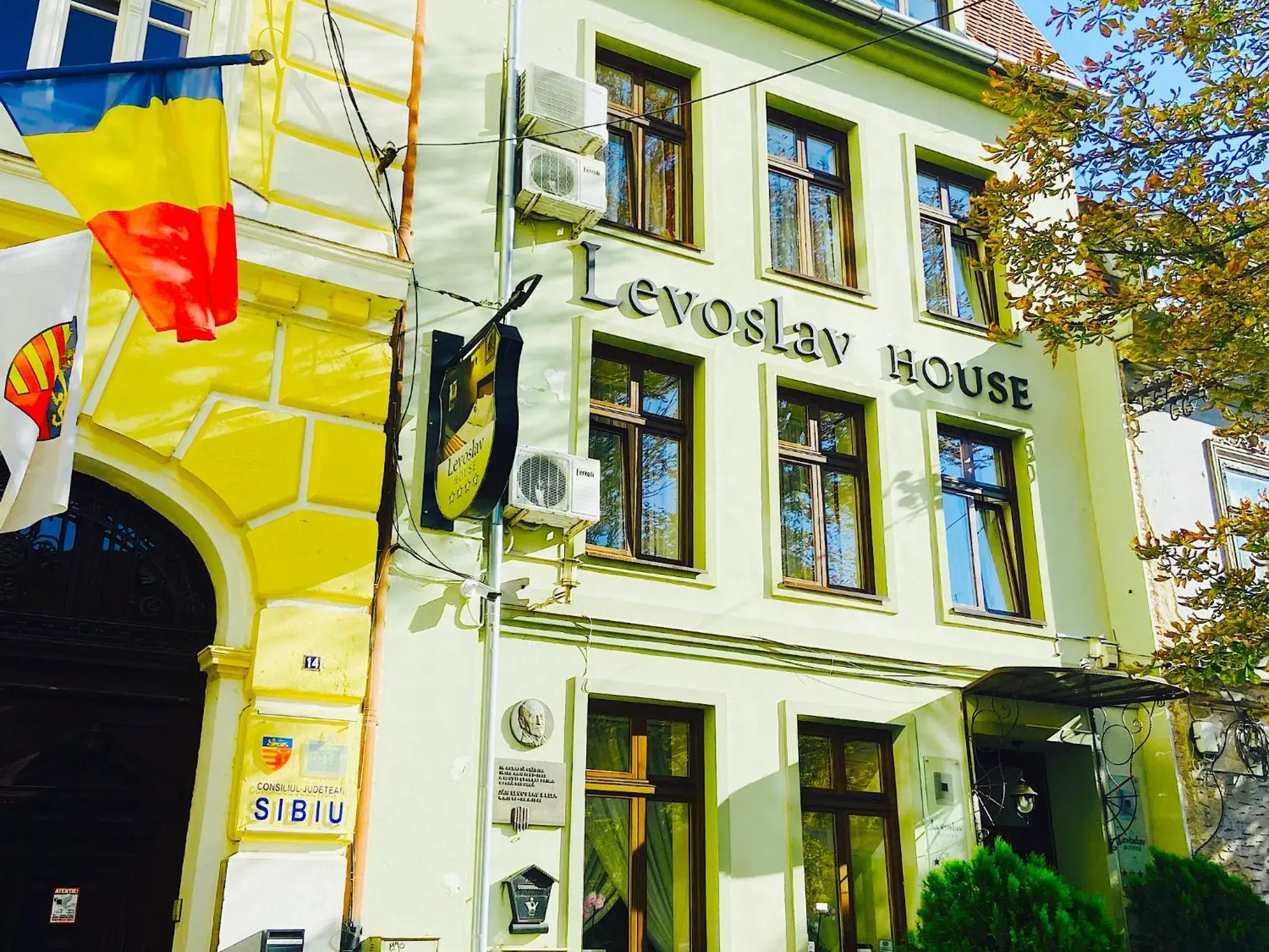 Property Building in Levoslav House Hotel