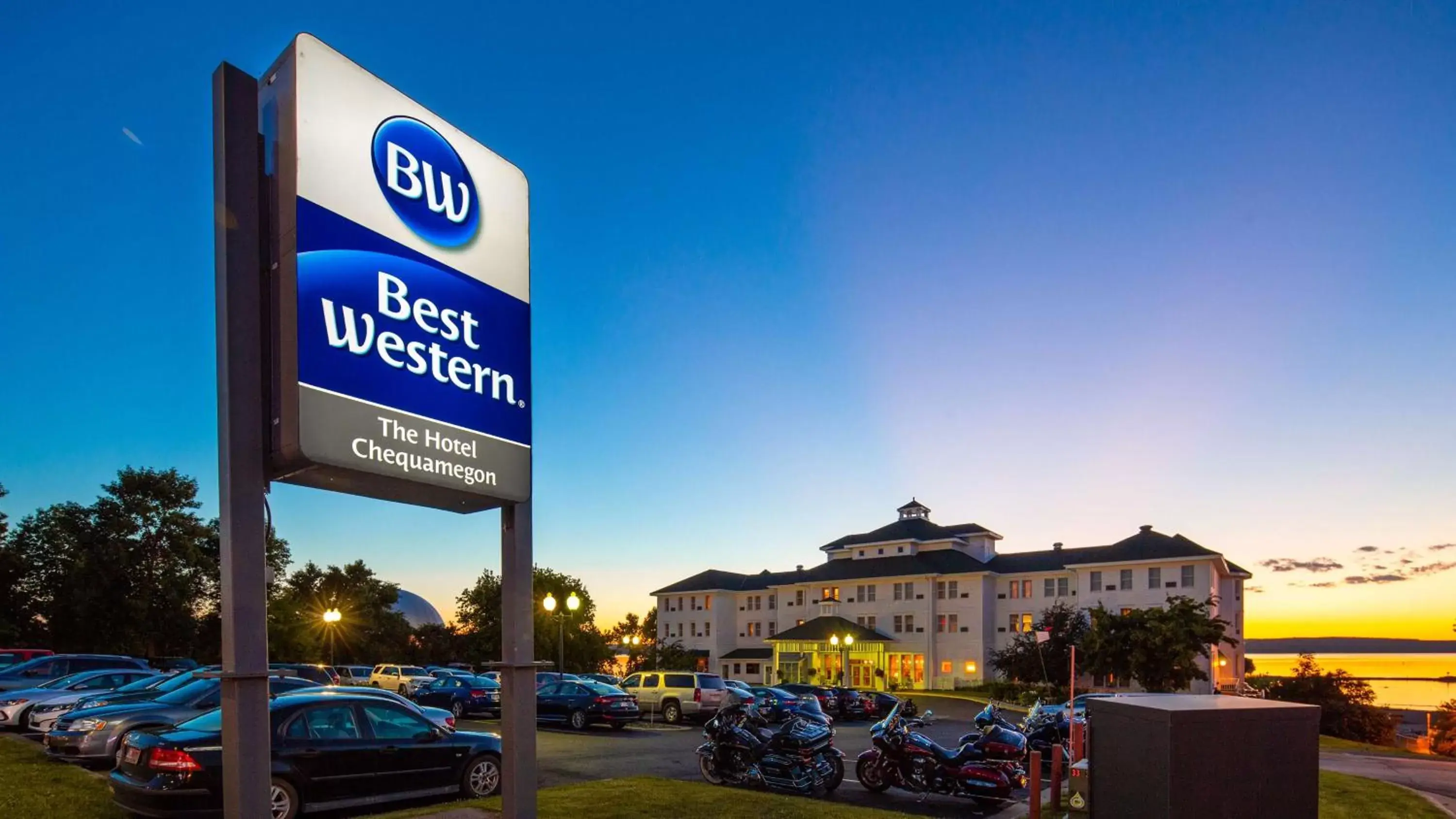 Property building in BEST WESTERN The Hotel Chequamegon