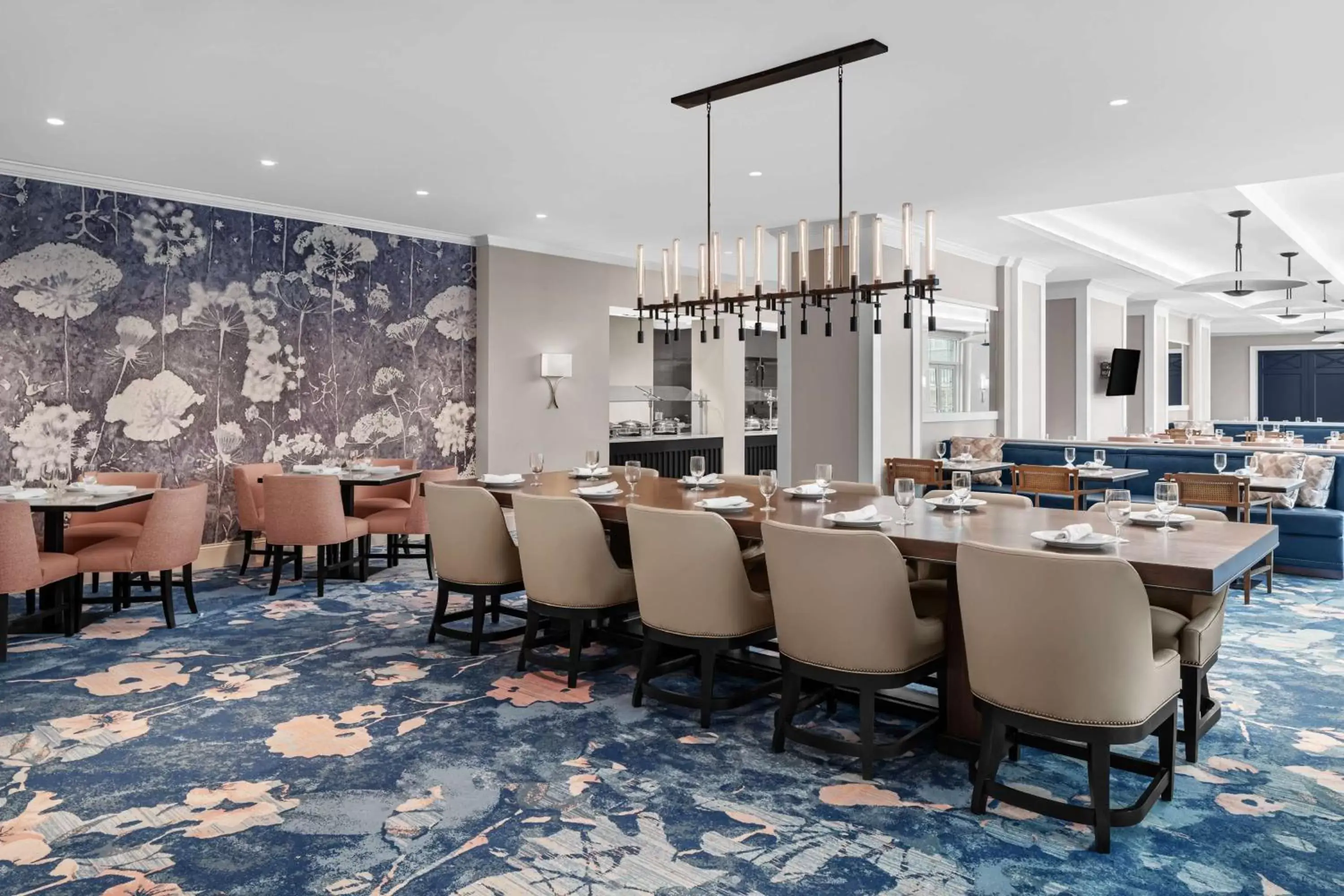 Restaurant/places to eat in Embassy Suites by Hilton Charleston Harbor Mt. Pleasant Restaurant/places to eat in Embassy Suites by Hilton Charleston Harbor Mt. Pleasant