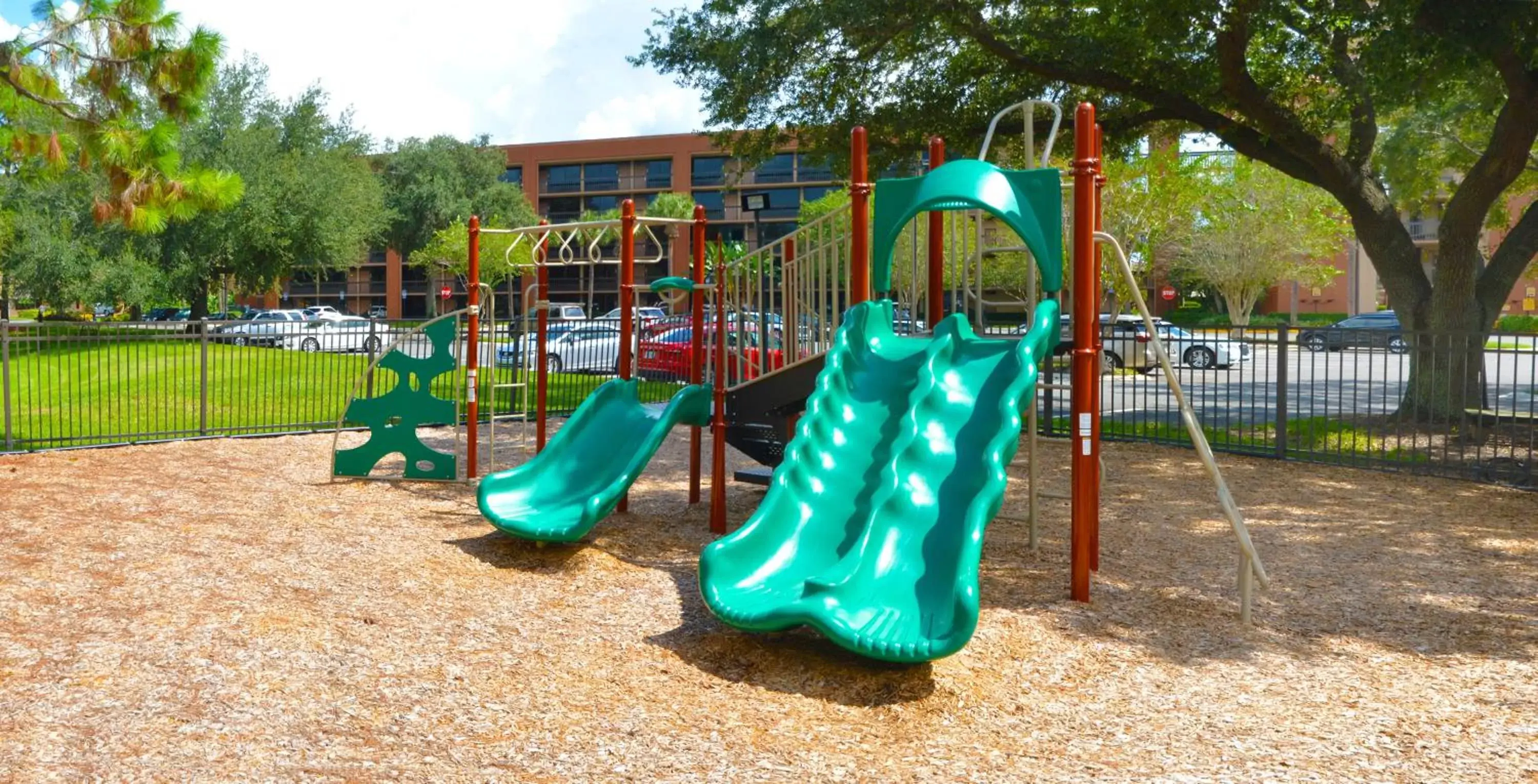 Activities, Children's Play Area in Rosen Inn Lake Buena Vista