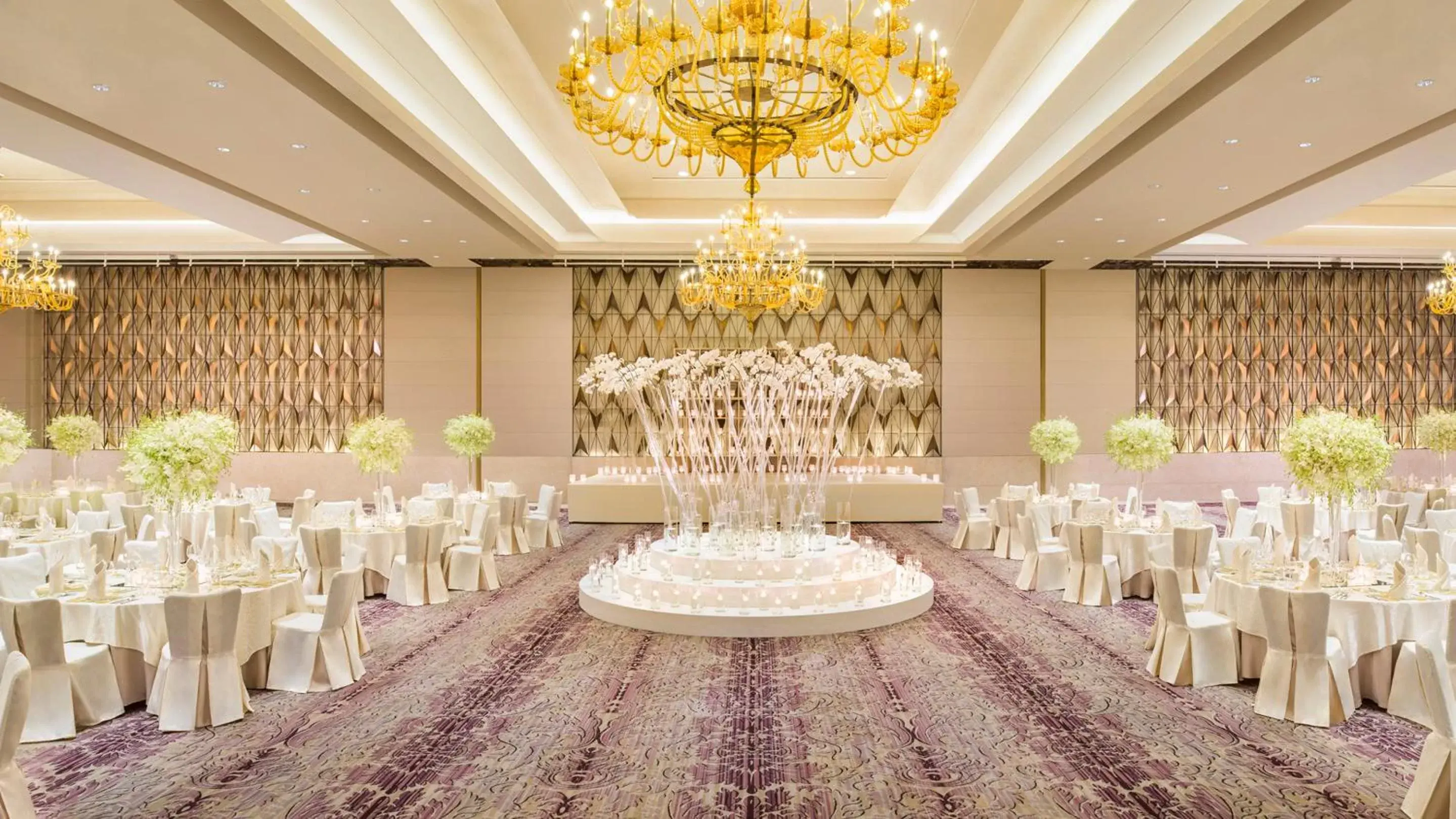 Banquet/Function facilities, Banquet Facilities in Siam Kempinski Hotel Bangkok - SHA Extra Plus Certified