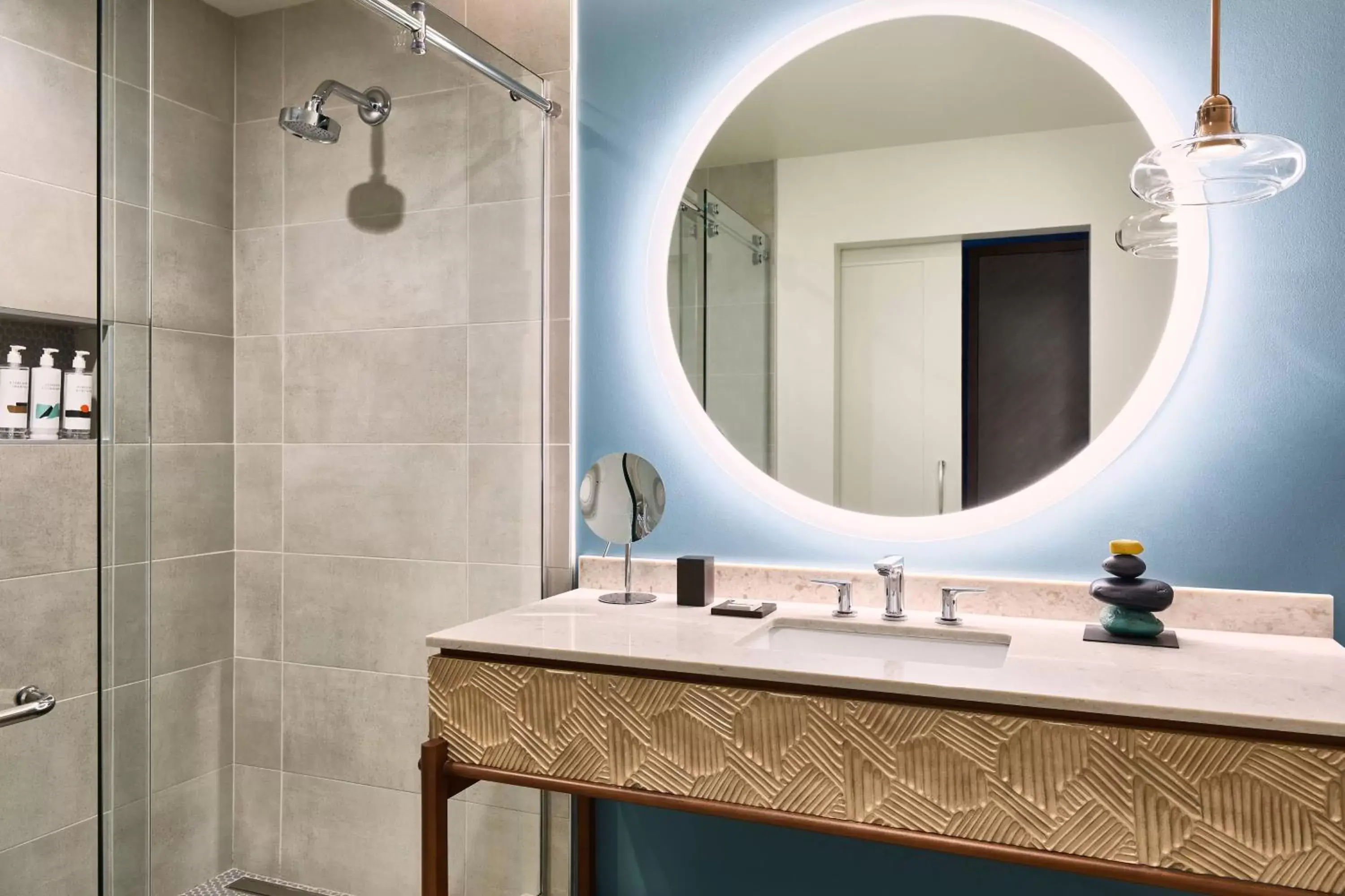 Bathroom in ADERO Scottsdale Resort, Autograph Collection