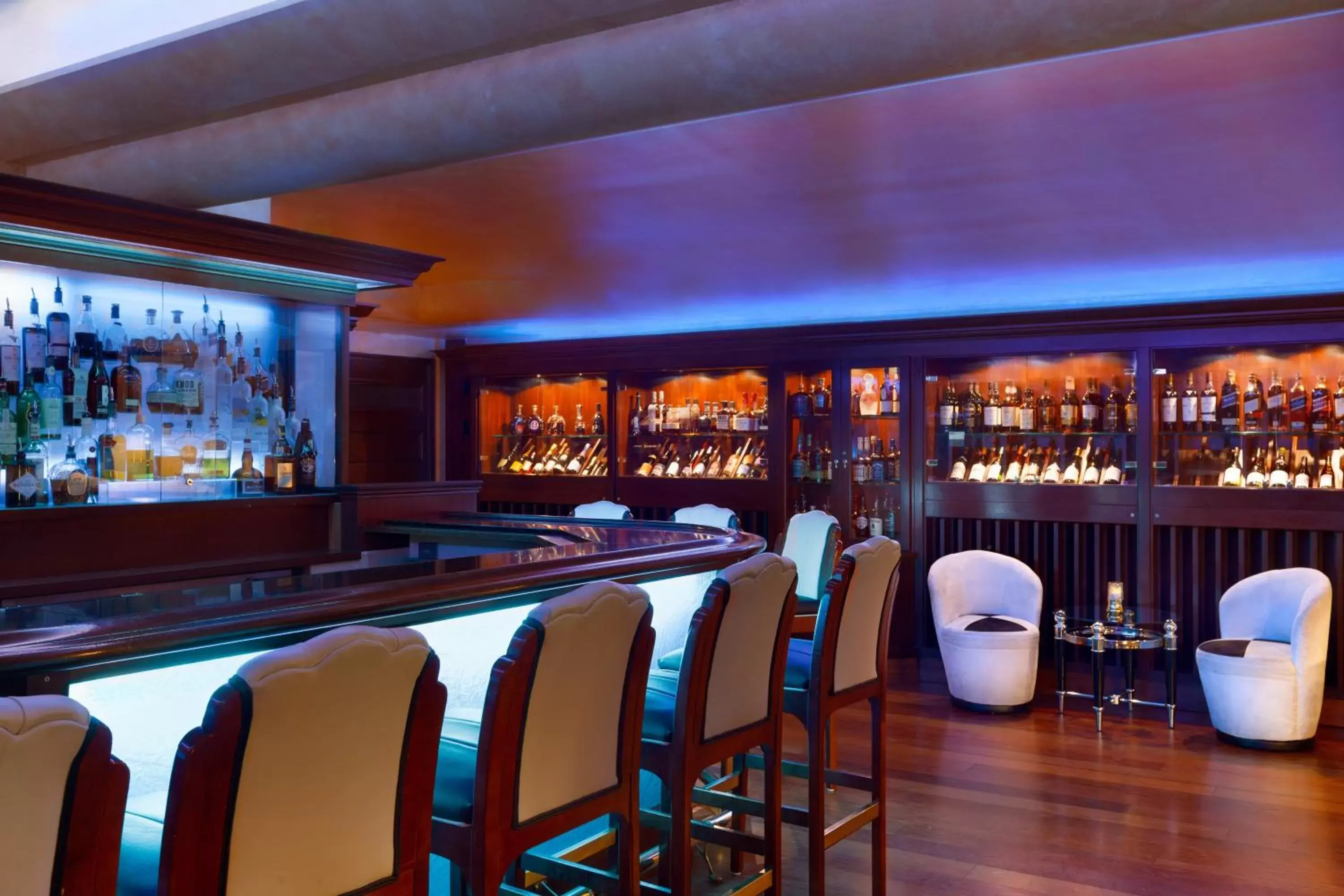 Lounge or bar, Lounge/Bar in Harrah's Lake Tahoe Hotel & Casino