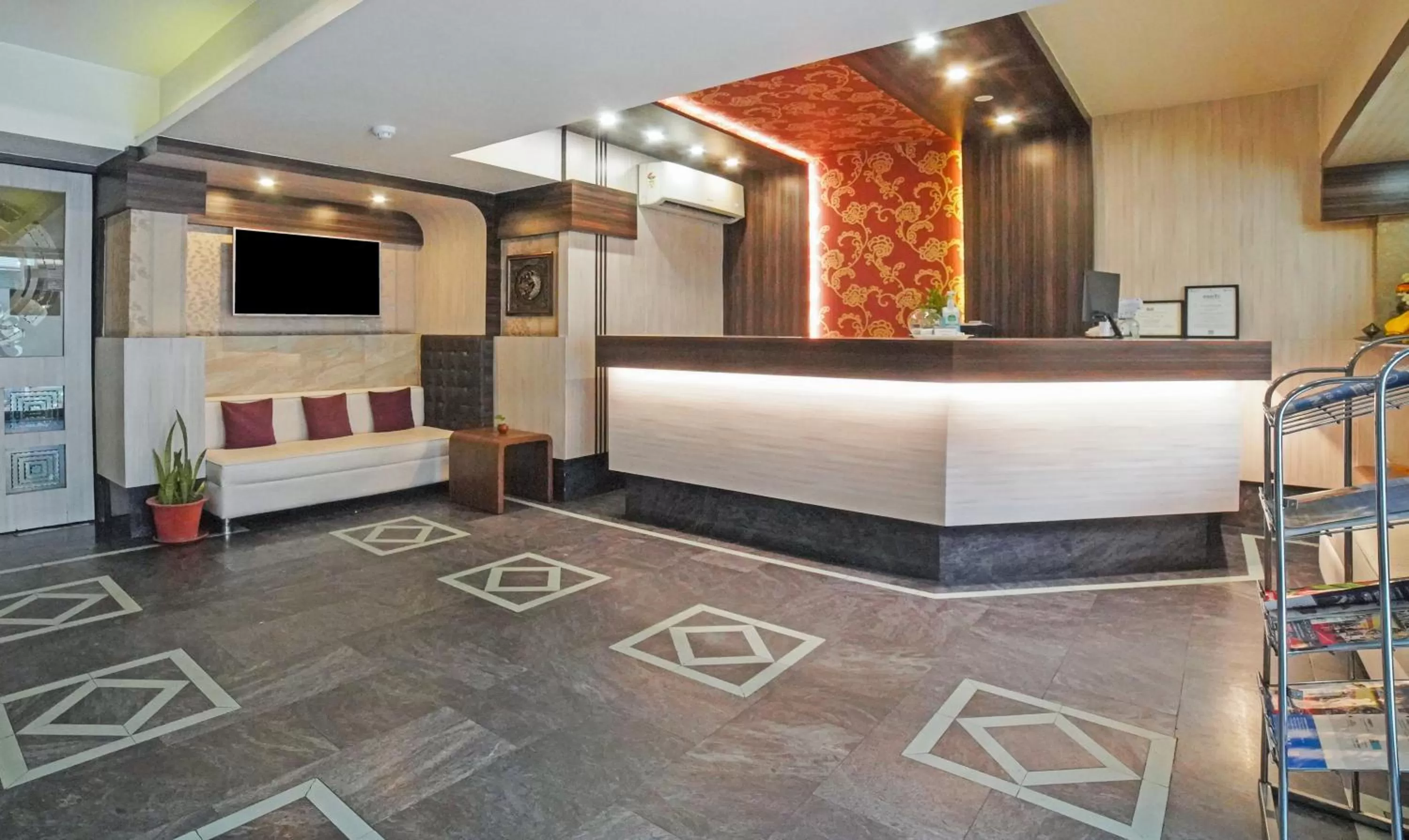 Lobby or reception, Lobby/Reception in Treebo Trend South Park Bistupur