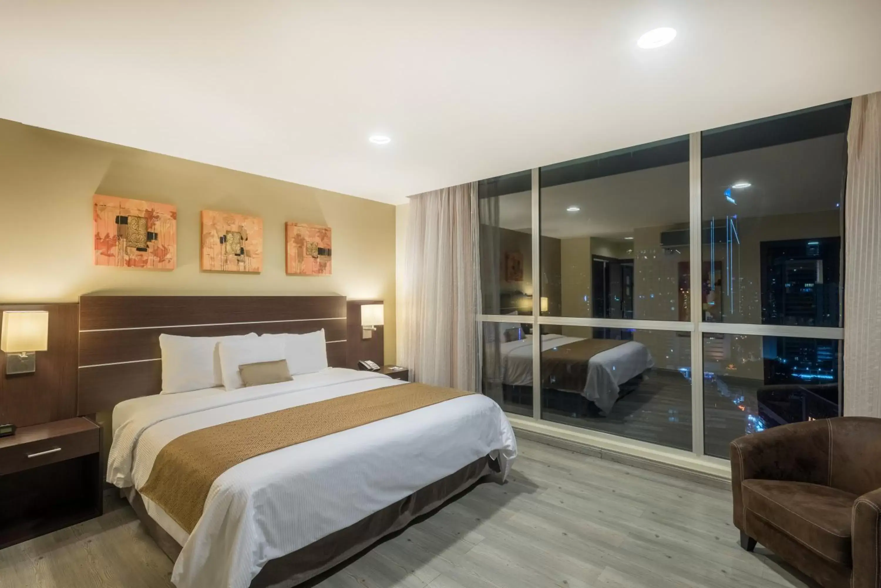 Bed in Tryp by Wyndham Panama Centro