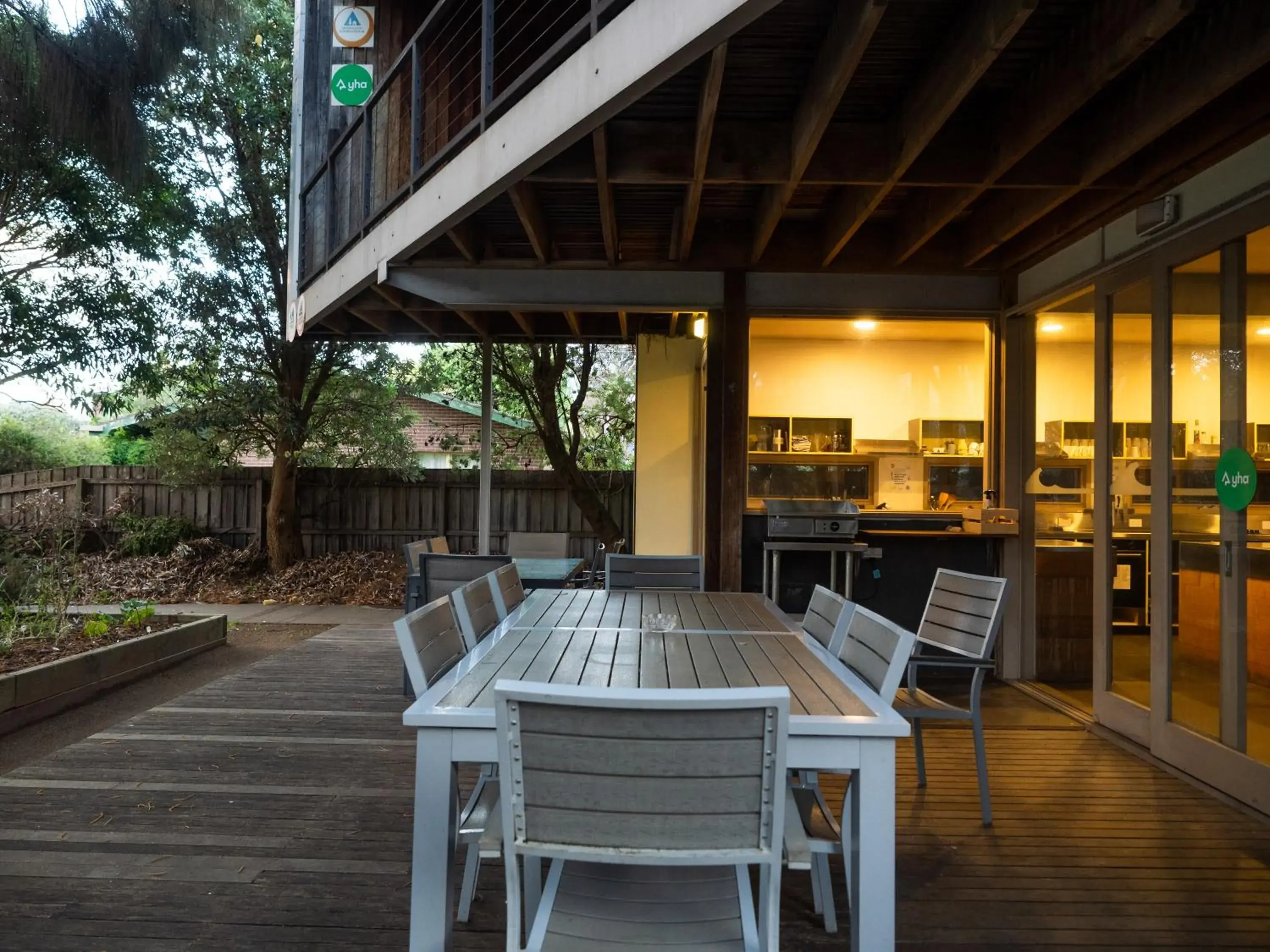 Dining area, Restaurant/Places to Eat in Apollo Bay Eco YHA