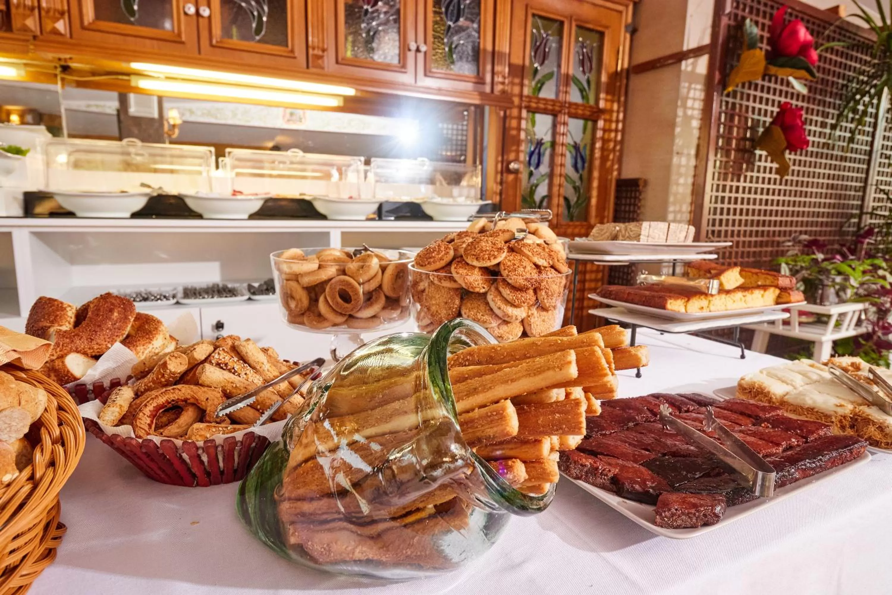 Breakfast in Alzer Hotel Special Class