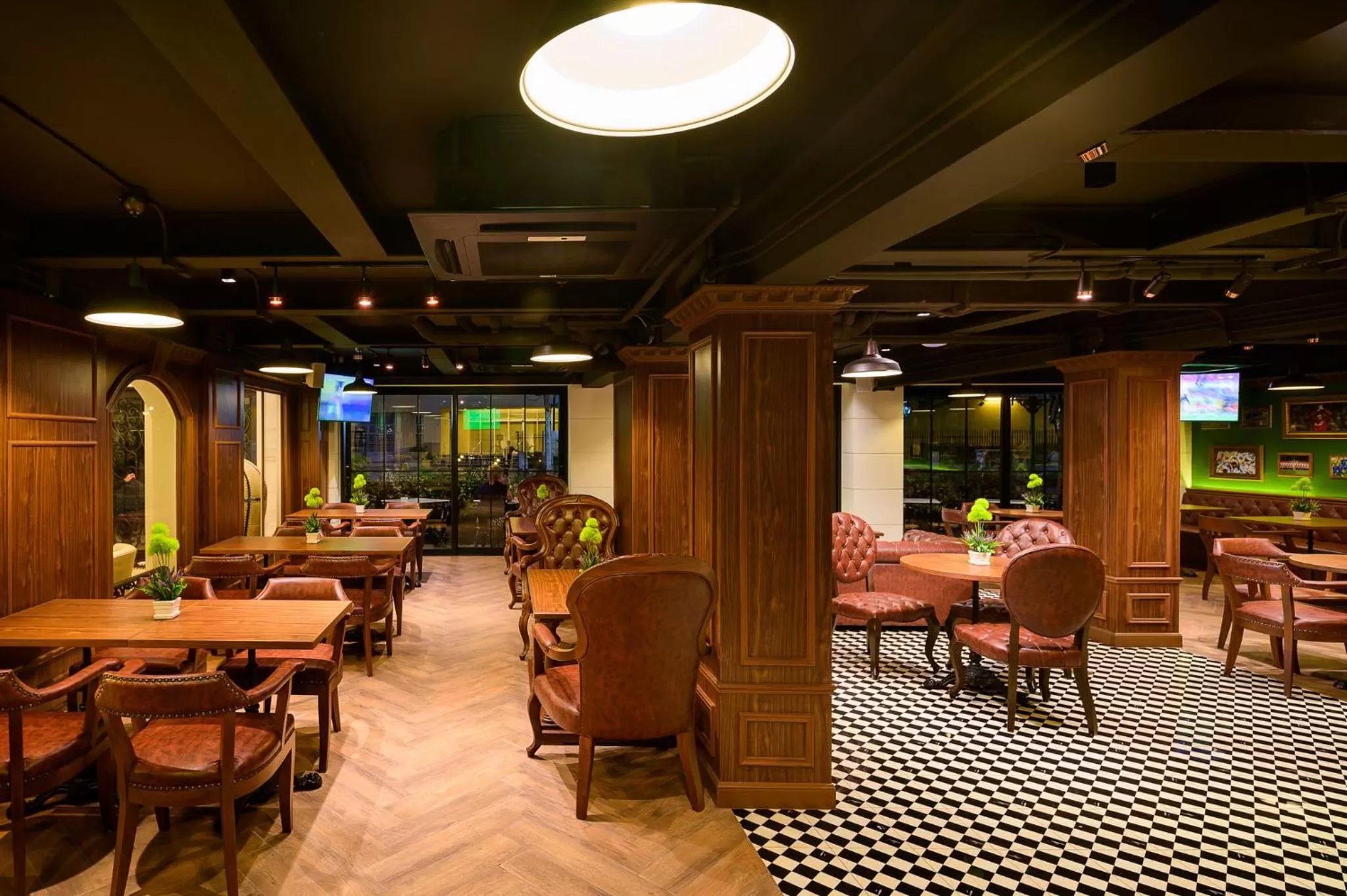 Restaurant/places to eat in Villa De Khaosan by Chillax