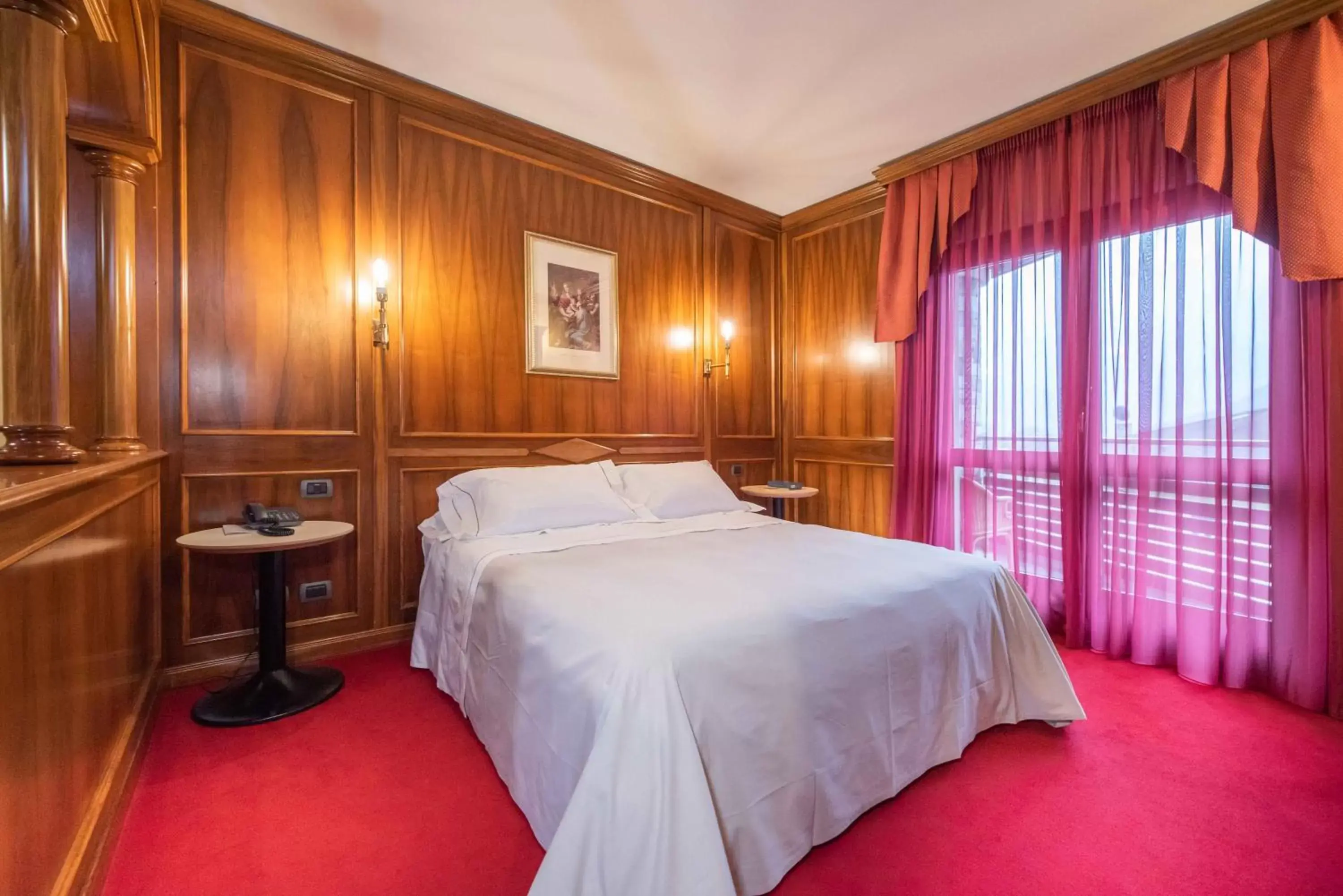 Photo of the whole room, Bed in Relais Du Foyer