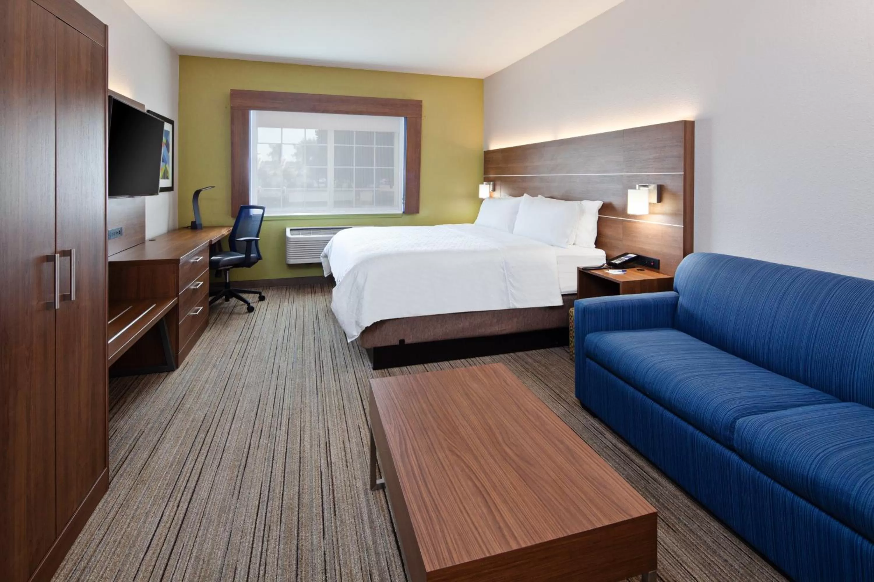 King Suite with Roll in Shower in Holiday Inn Express & Suites - Tulare, an IHG Hotel