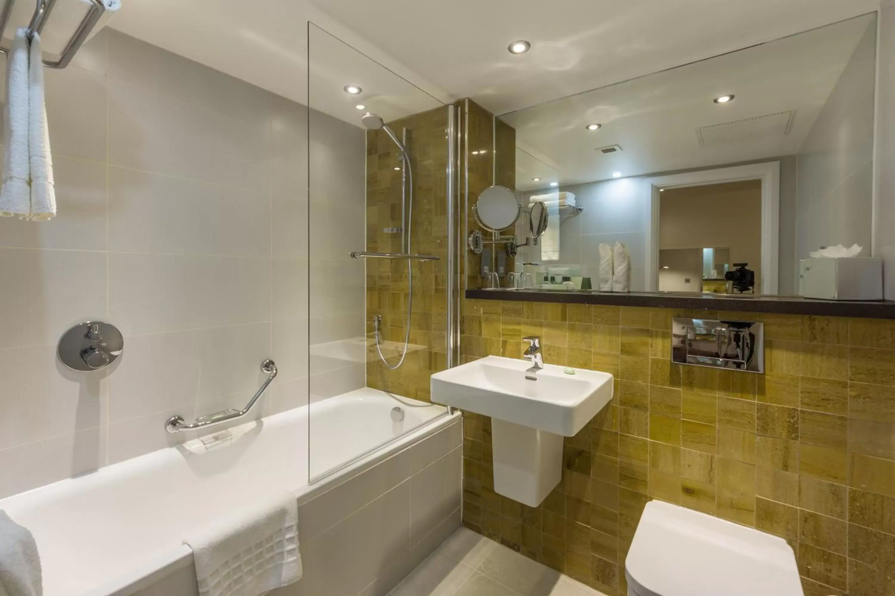 Shower, Bathroom in Holiday Inn London Watford Junction, an IHG Hotel