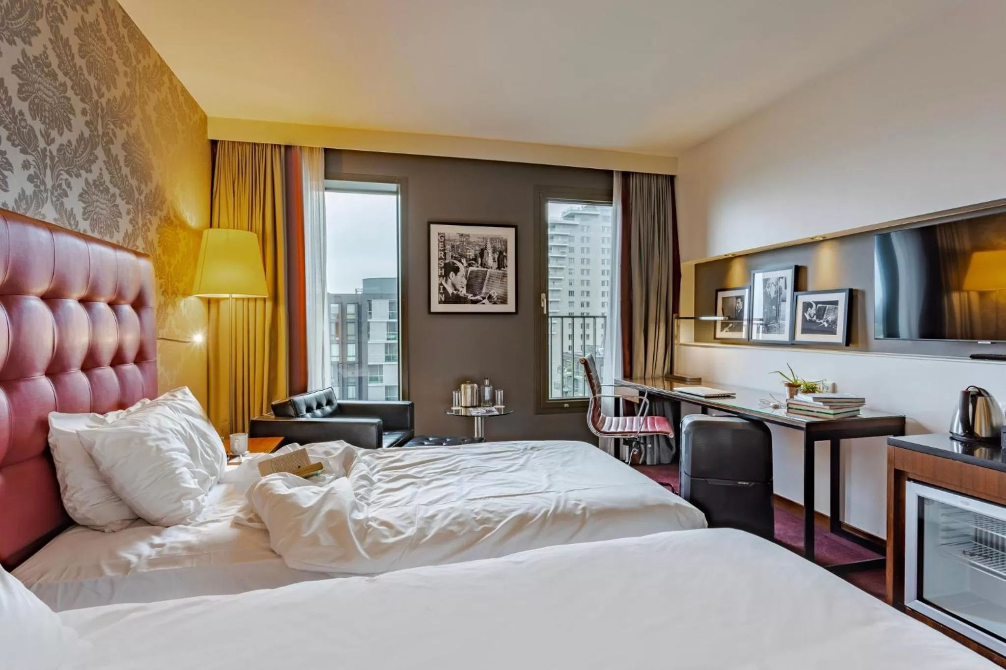 Photo of the whole room, Bed in Crowne Plaza Amsterdam - South by IHG