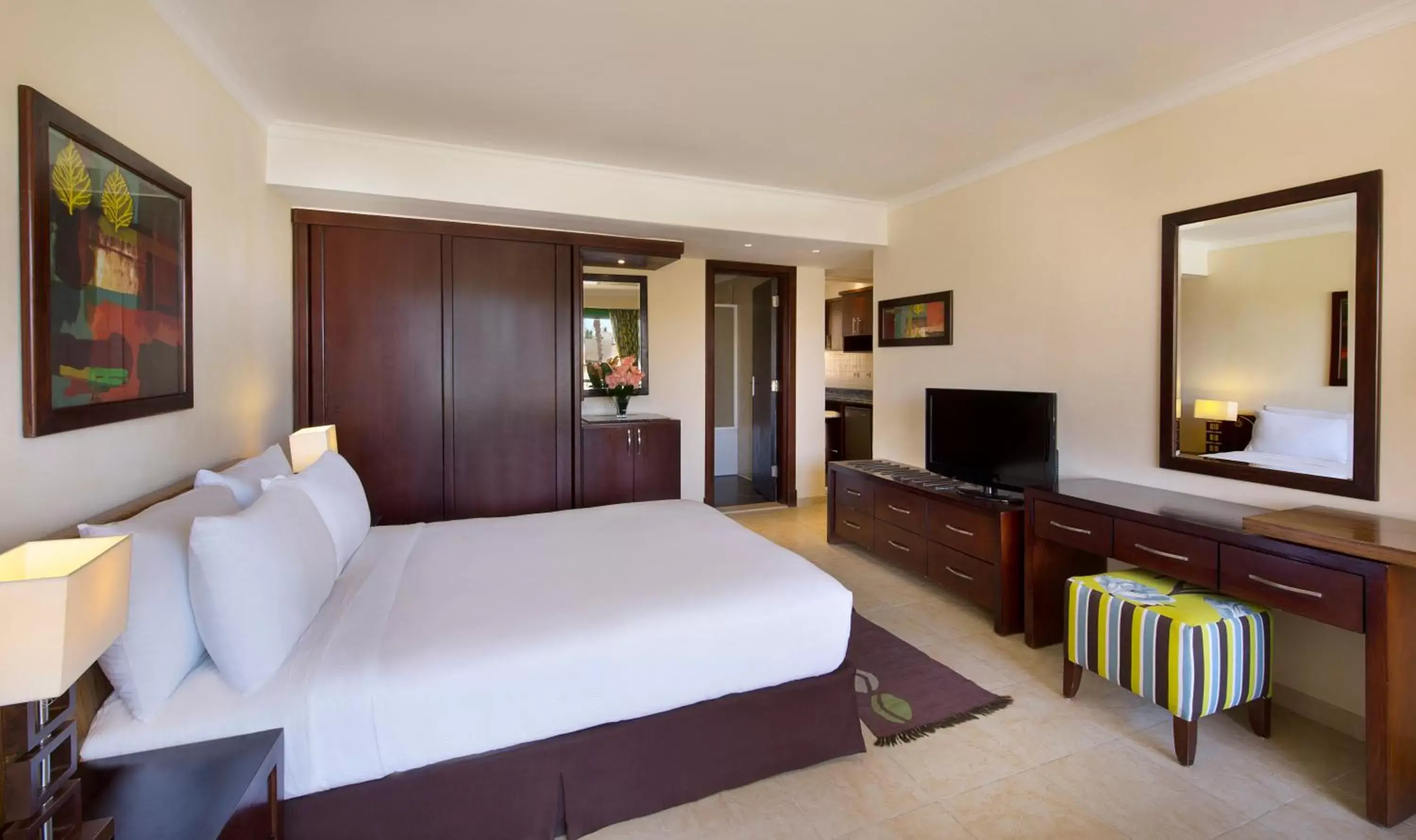 Bedroom, TV/Entertainment Center in Swiss Inn Resort Hurghada