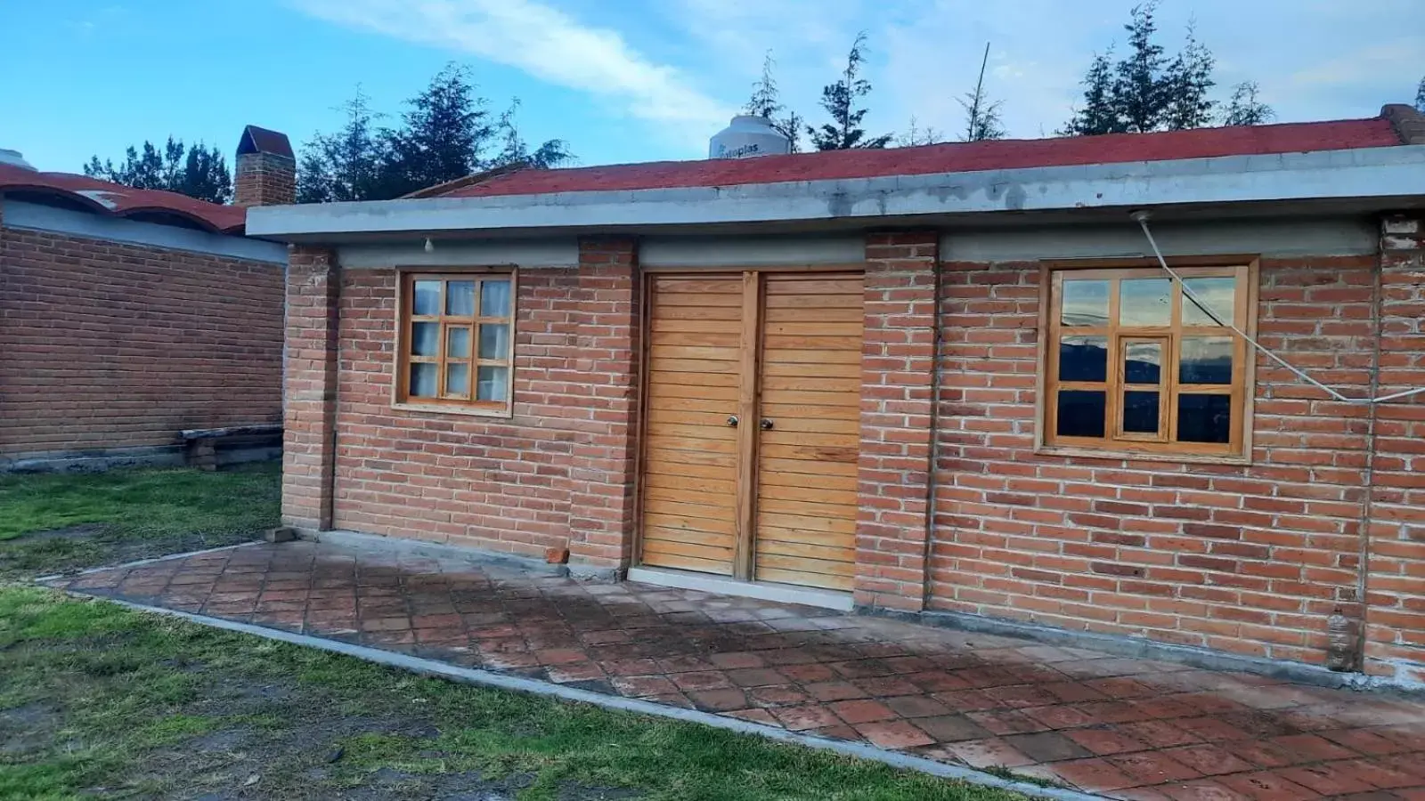 Property Building in CABAÑAS TLAXCO LA LOMA