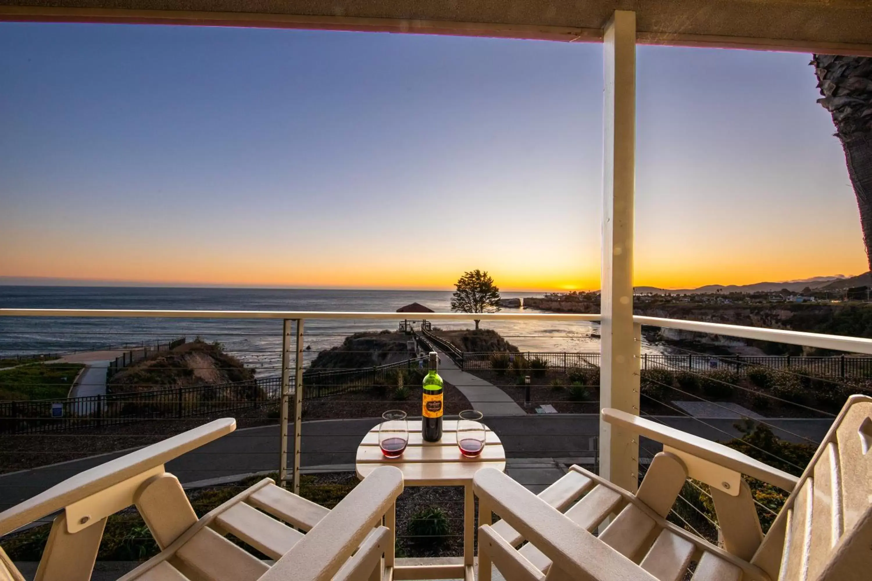 Balcony/Terrace in Inn at the Cove