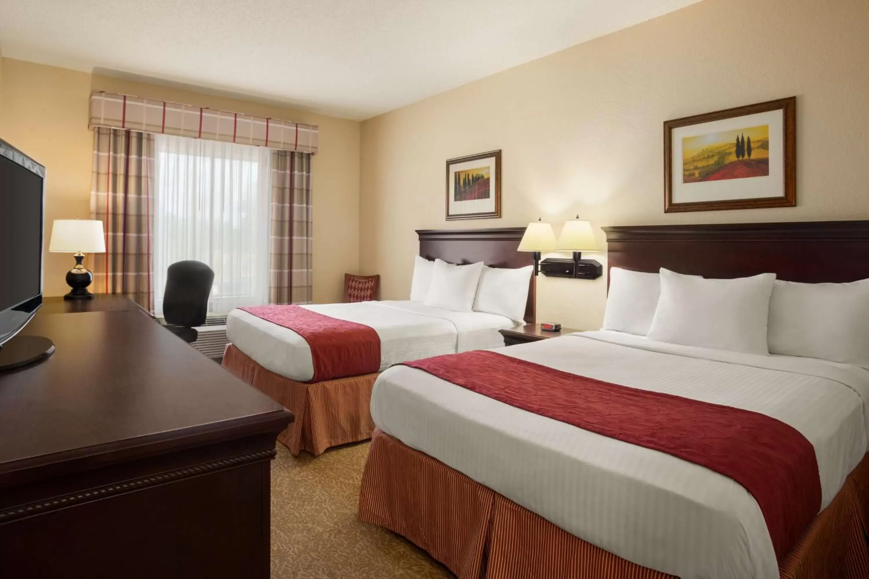 Photo of the whole room, Bed in Country Inn & Suites by Radisson, Albany, GA