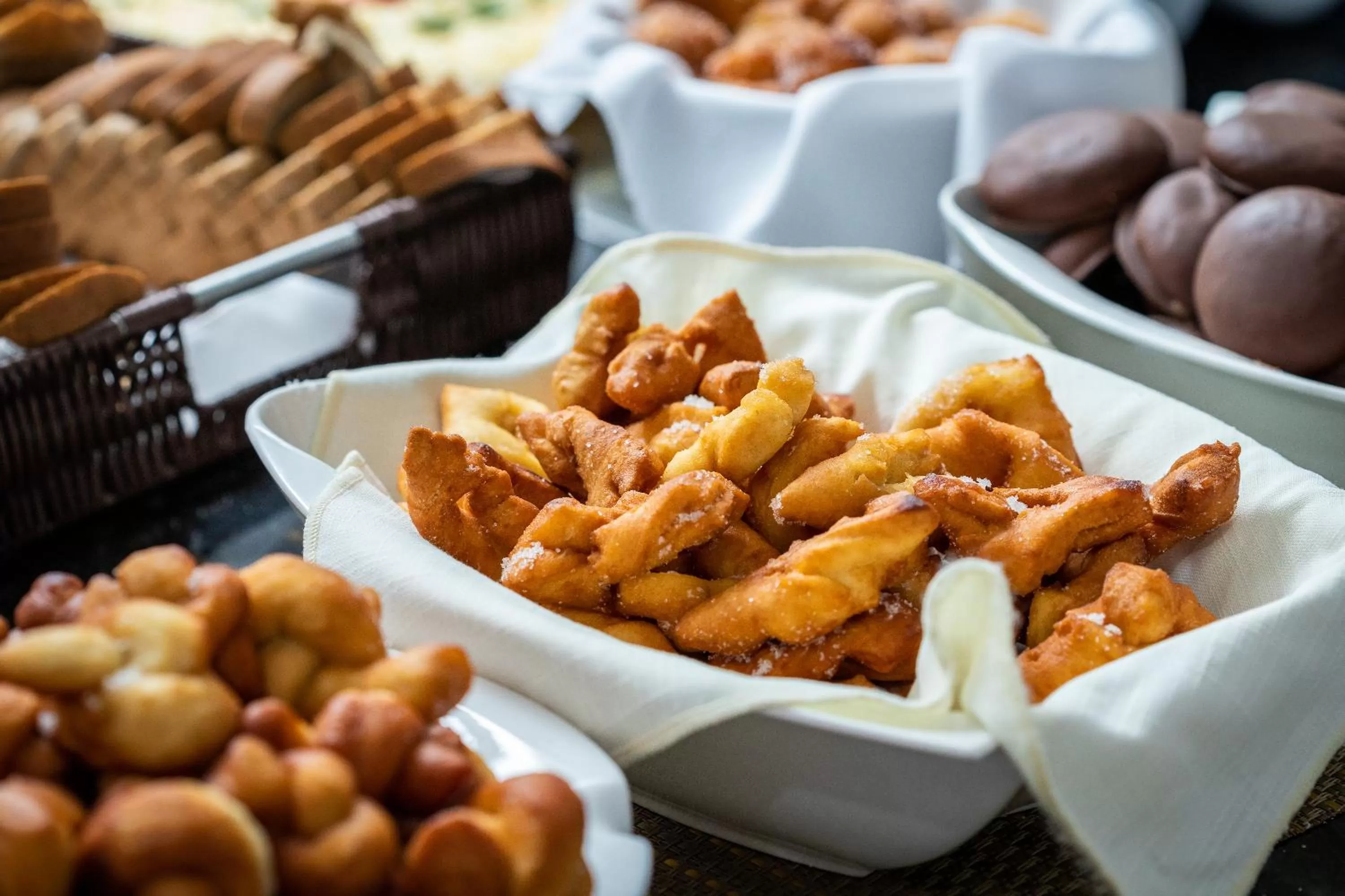 Restaurant/places to eat in Hotel Baviera Iguassu