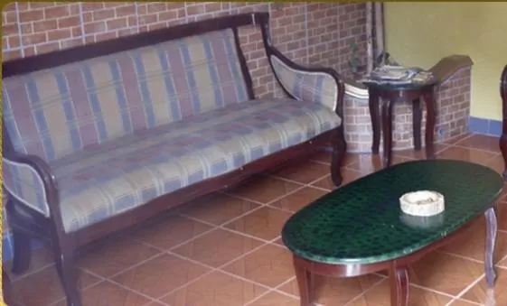 Communal lounge/ TV room, Seating Area in Hostal Suites Madrid