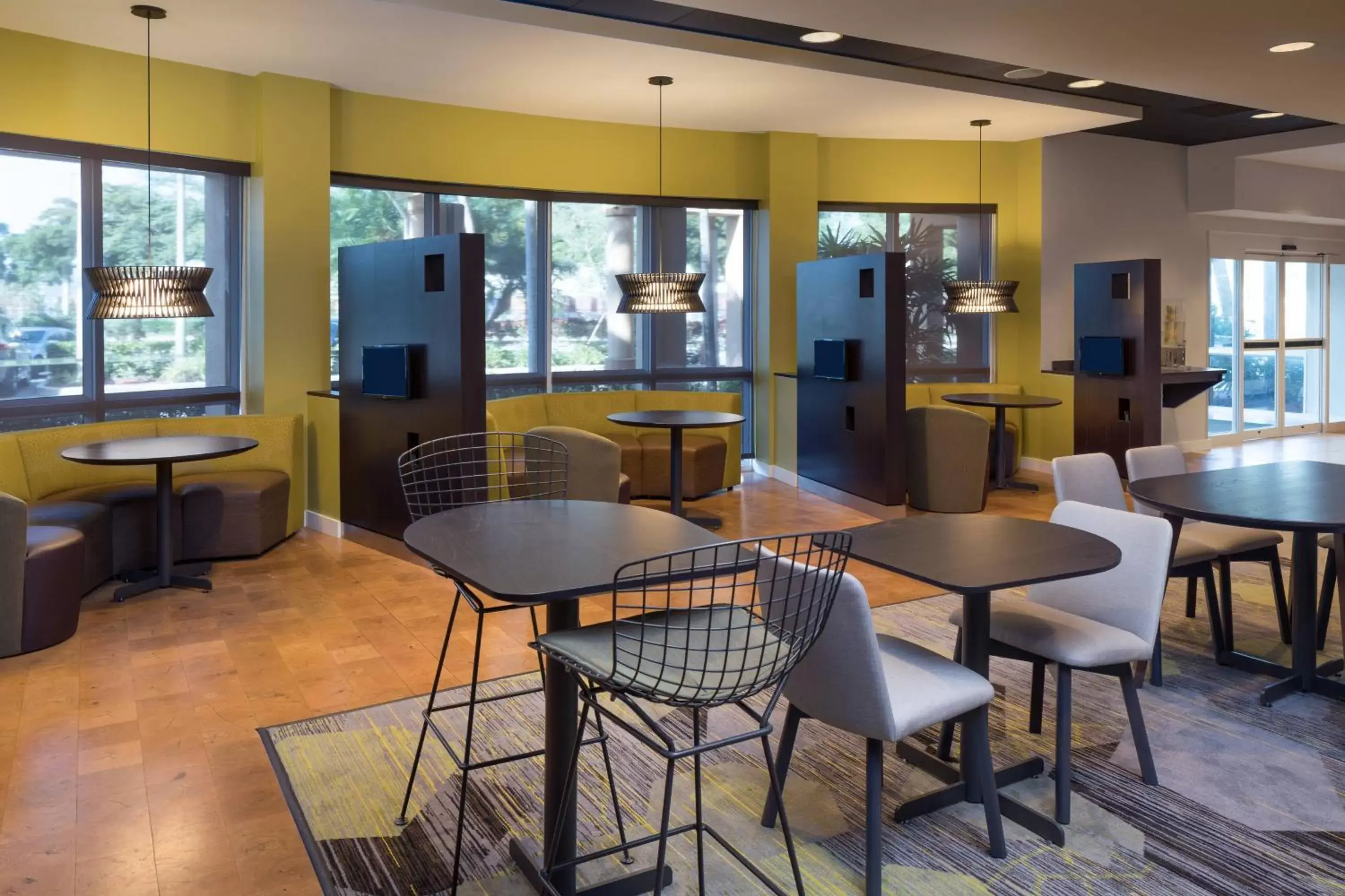 Other, Lounge/Bar in Courtyard by Marriott Miami West/FL Turnpike