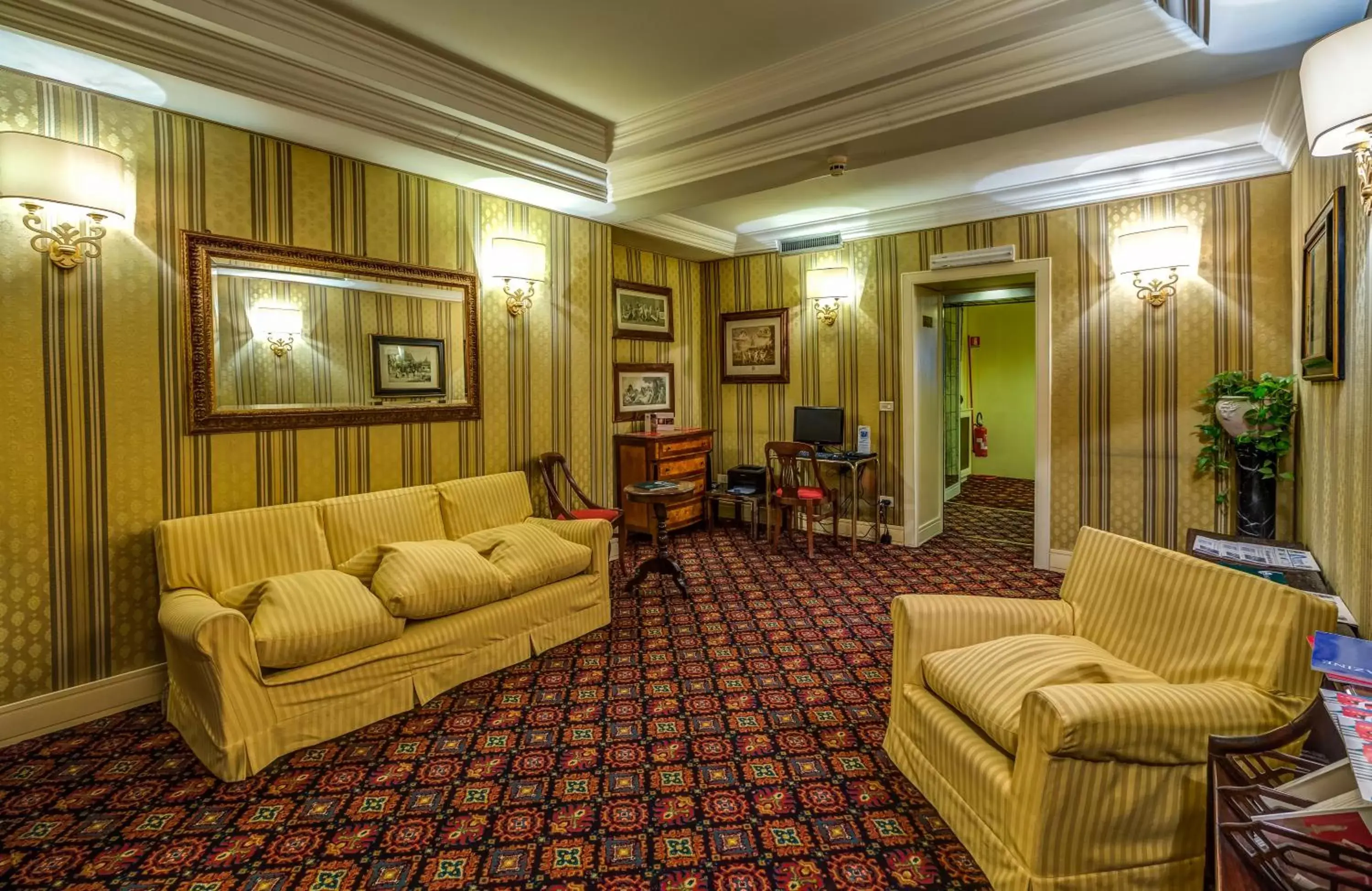 Lobby or reception, Lounge/Bar in Atlante Garden Hotel