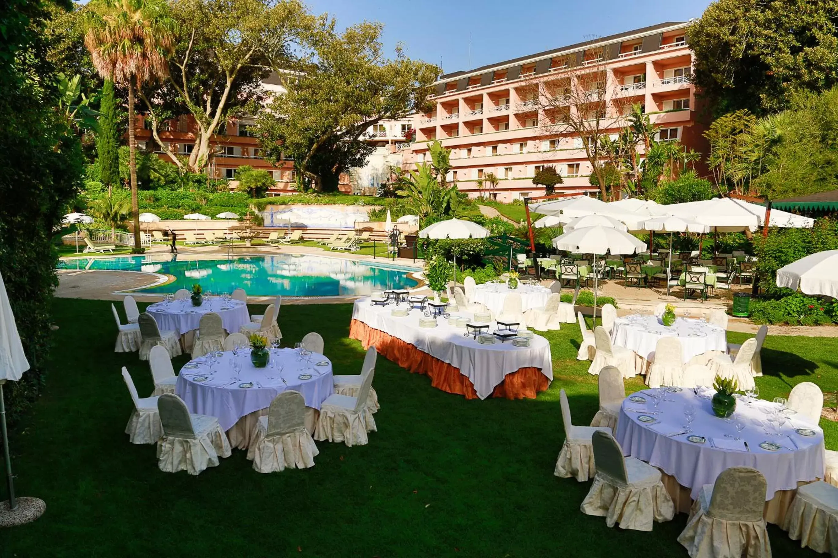 Garden, Banquet Facilities in Olissippo Lapa Palace – The Leading Hotels of the World